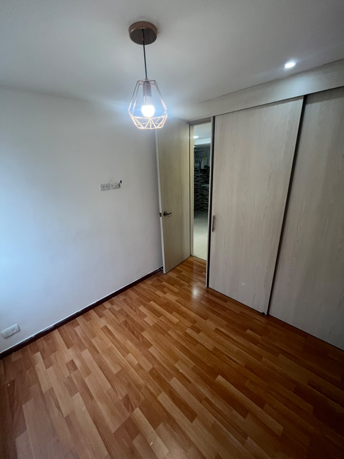 Arriendo Apartamento Robledo Pajarito