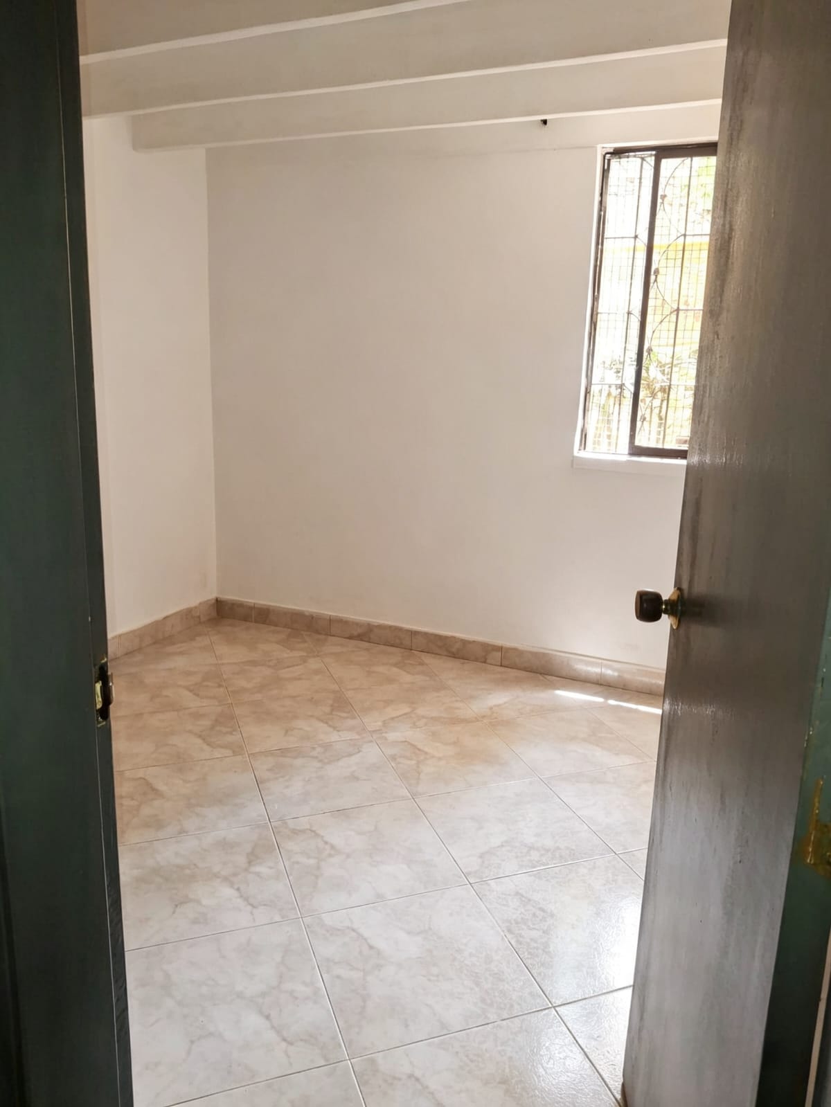 vendo apartamento en trincentenario