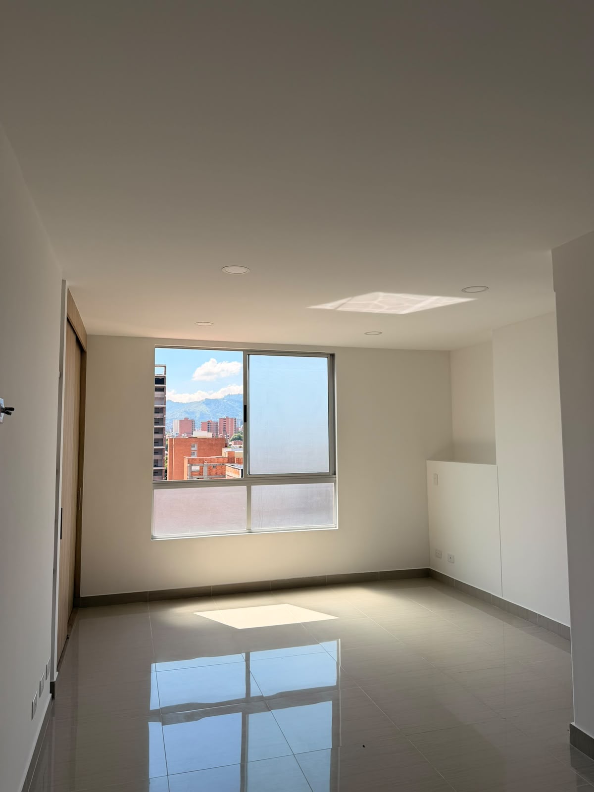 ARRIENDO APARTAESTUDIO EN CALASANZ