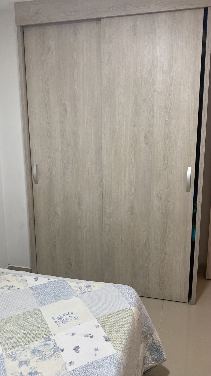 VENDO APARTAMENTO EN FLORENCIA BELLO