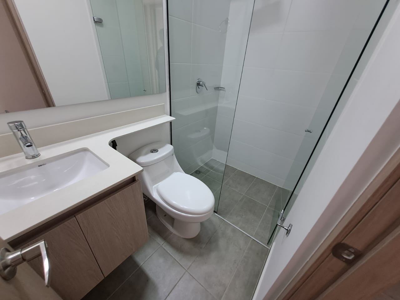 ARRIENDO APARTAMENTO ENVIGADO AV LAS VEGAS