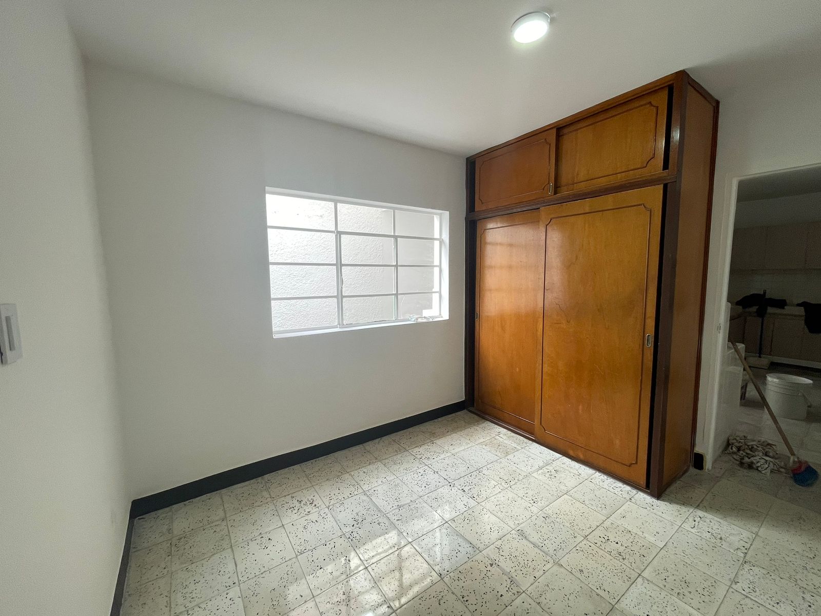 ARRIENDO CASA SANTA MONICA  PRIMER PISO
