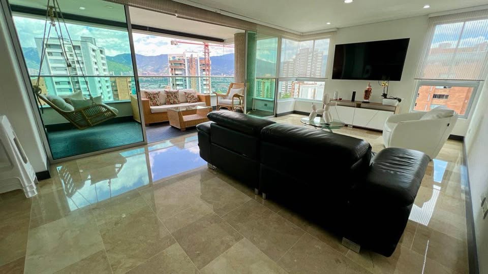 VENDO APARTAMENTO EN CASTROPOL