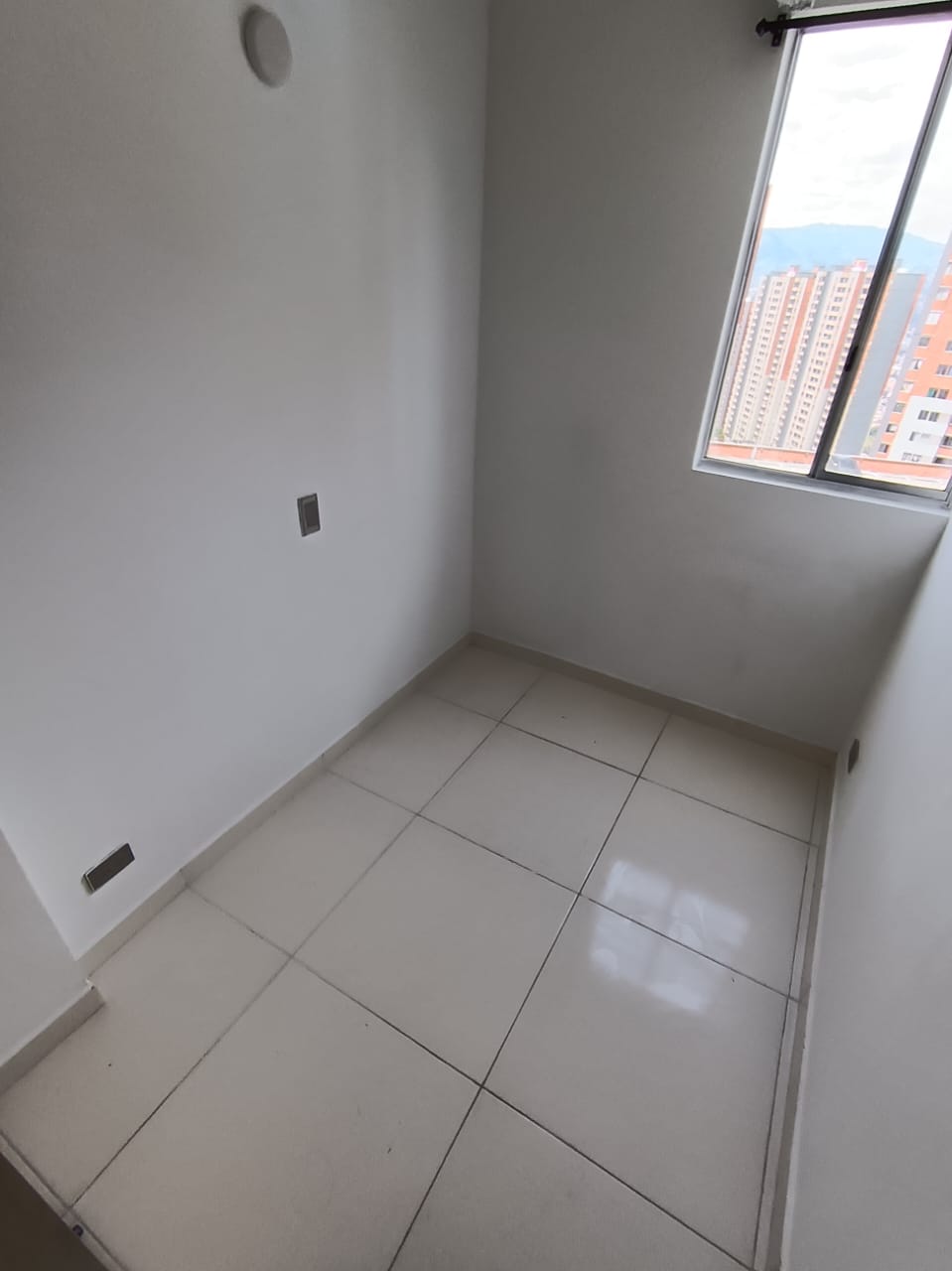 Arriendo Apartamento Robledo Pajarito