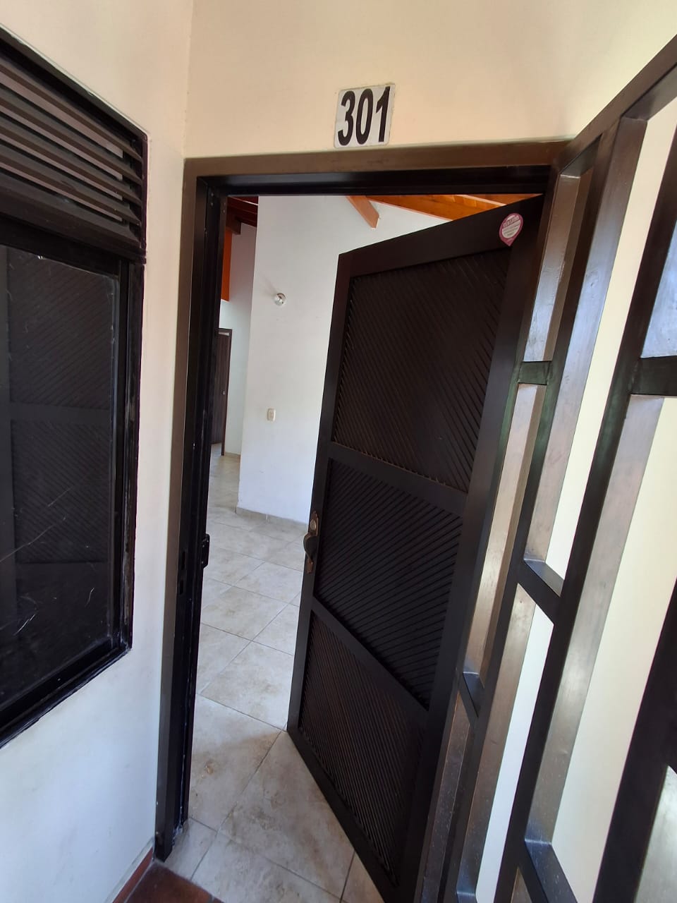 ARRIENDO APARTAMENTO EN SANTA MONICA 2