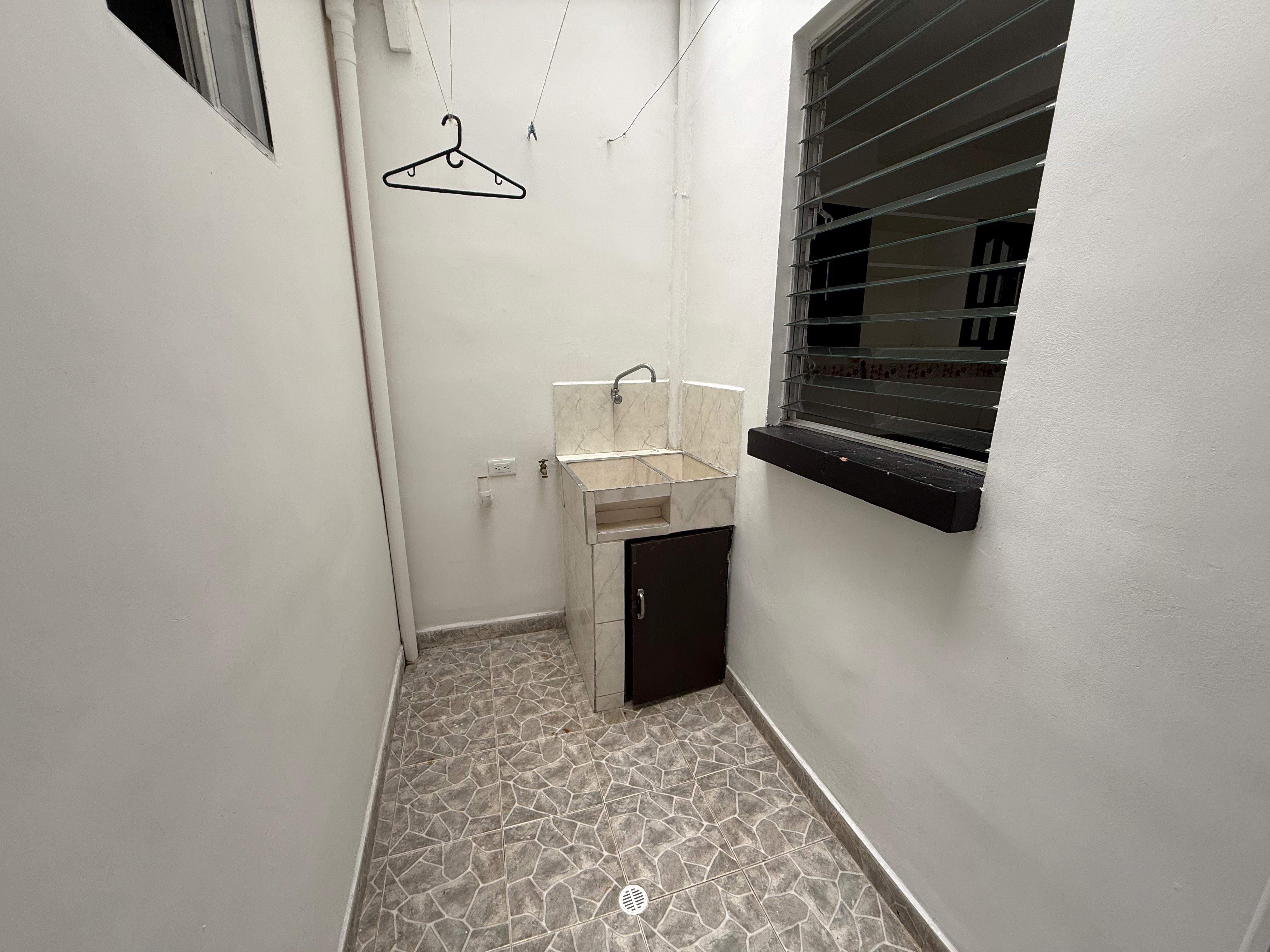 ARRIENDO APARTAMENTO EN ALTOS DE LA MACARENA