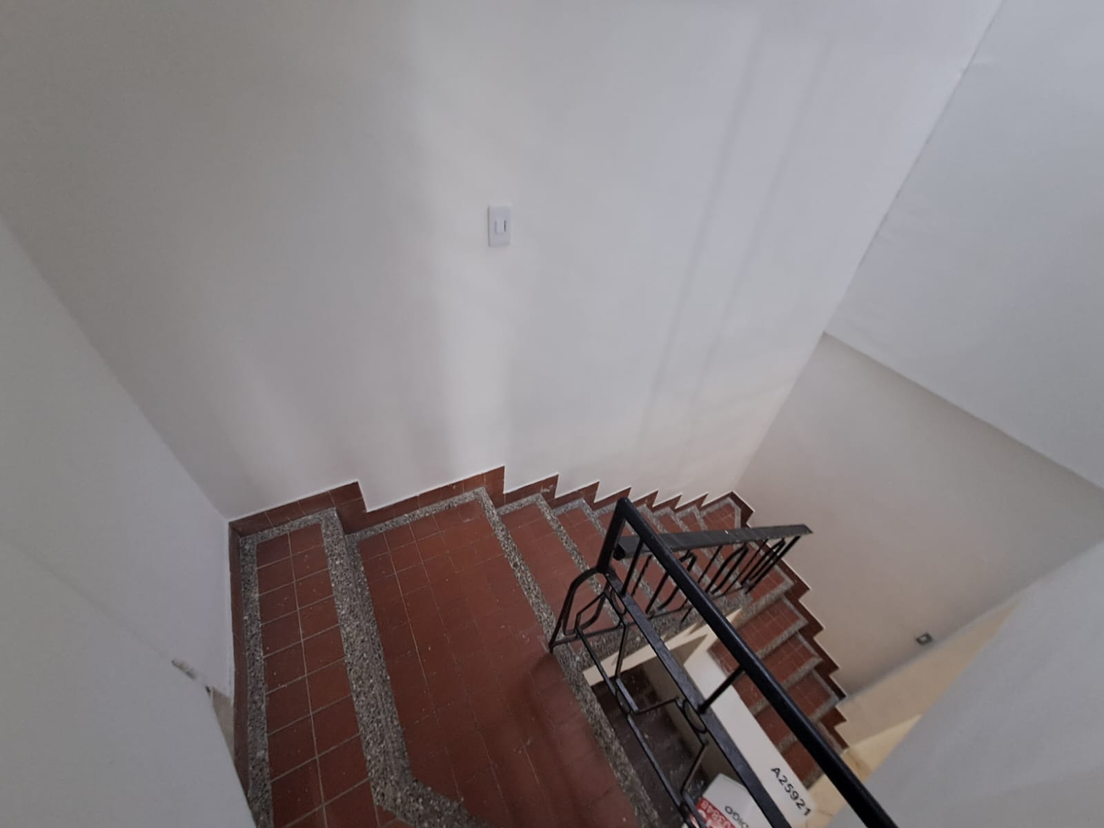 ARRIENDO CASA  LOCAL SANTA LUCIA DOS NIVELES