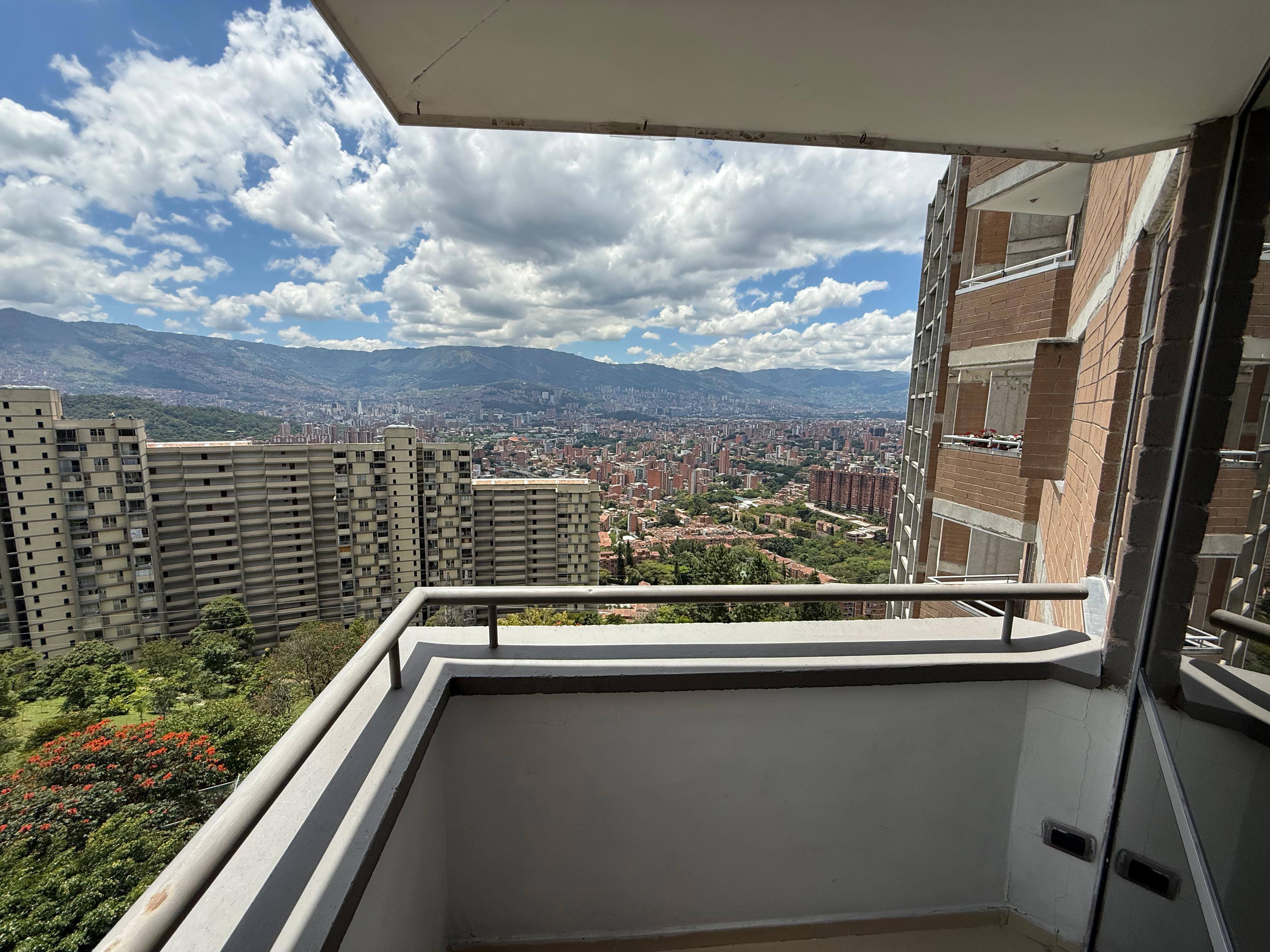 Arriendo Apartamento Calasanz