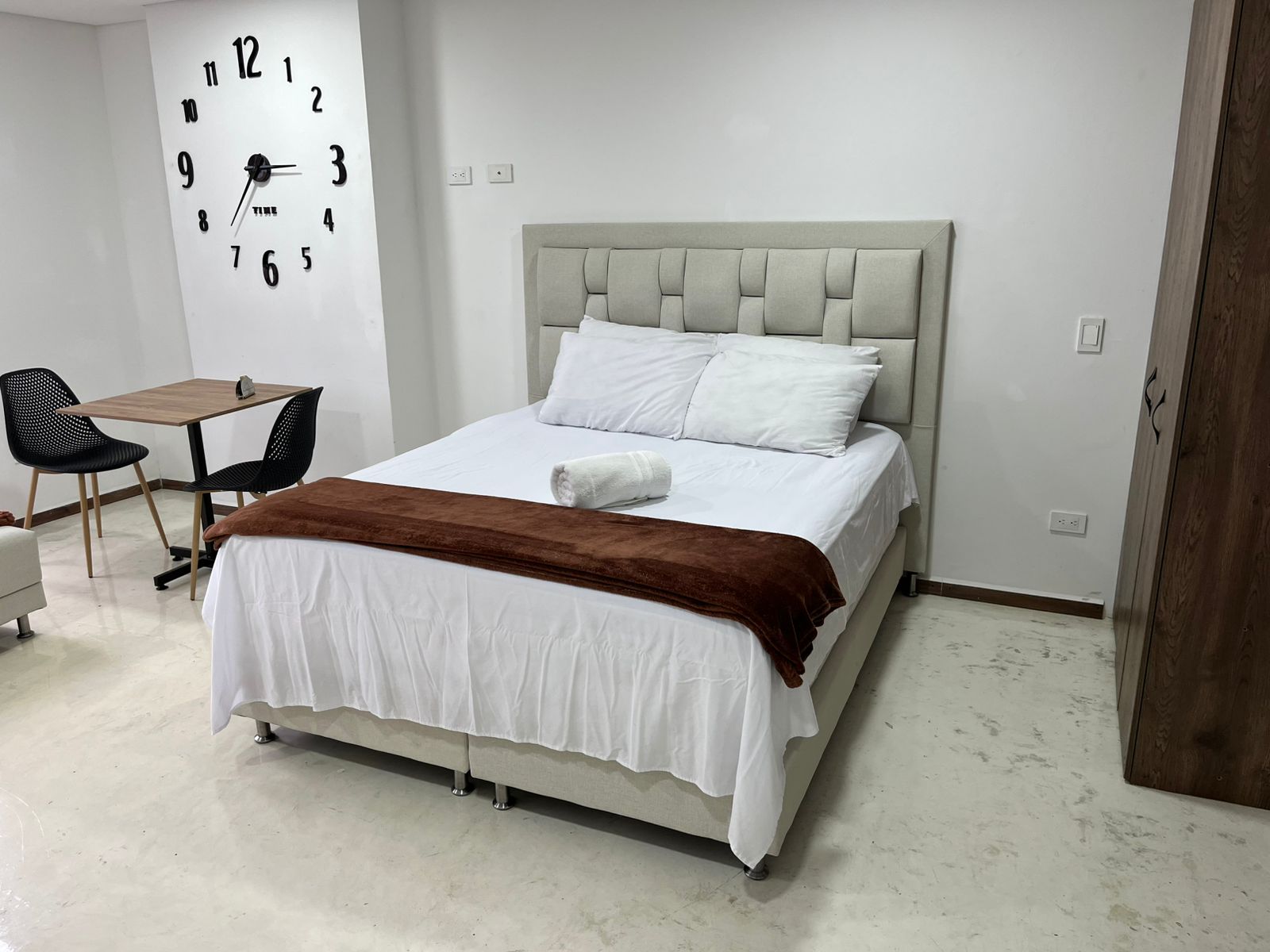 Aparta estudio Amoblado barrio el velódromo