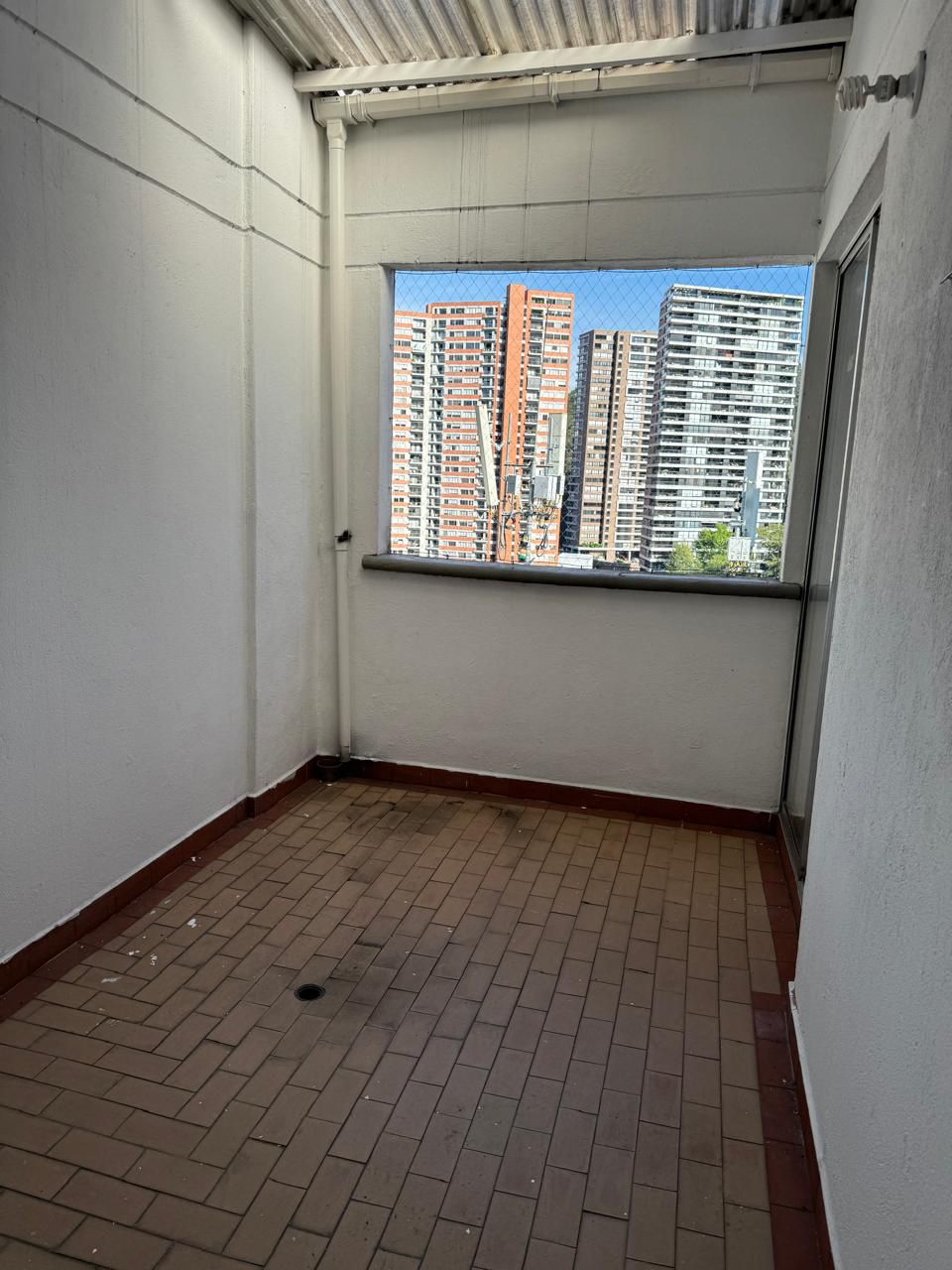 ARRIENDO PENTHOUSE EN POBLADO CHUSCALITO
