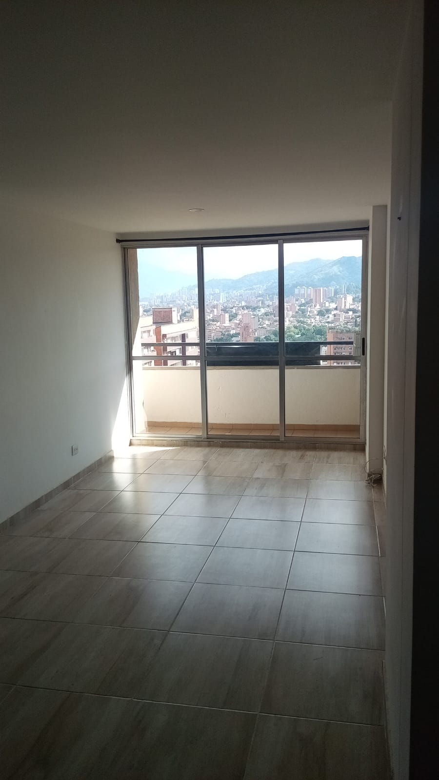 Arriendo Apartamento Calasanz