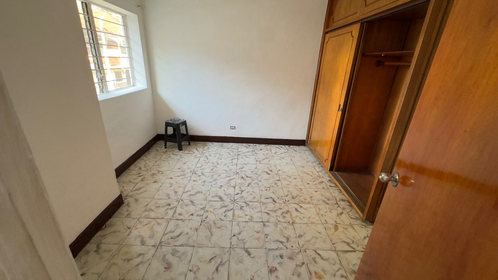 ARRIENDO APARTAMNTO EN SANTA LUCIA