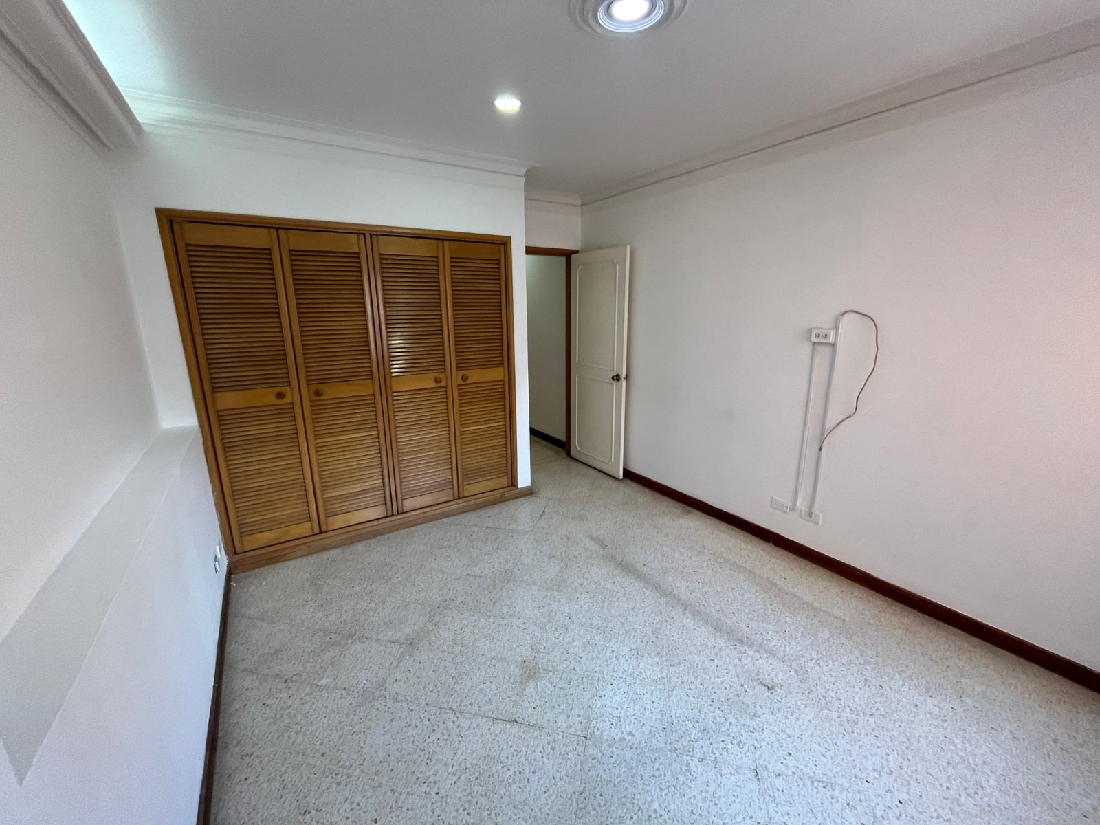 Arriendo Apartamento Sector Laureles las Acacias