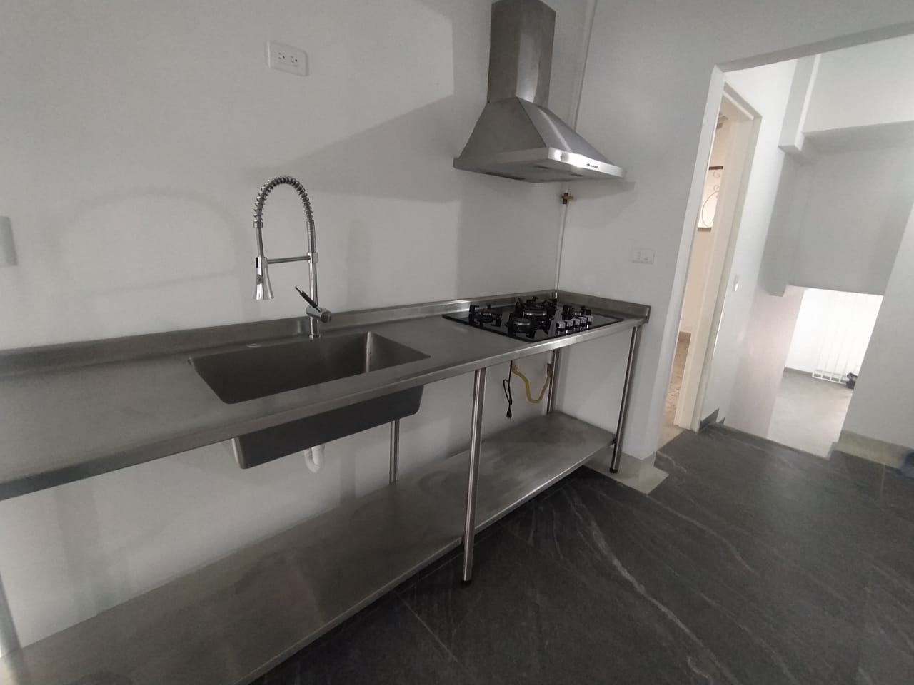 Arriendo Casa En Conquistadores