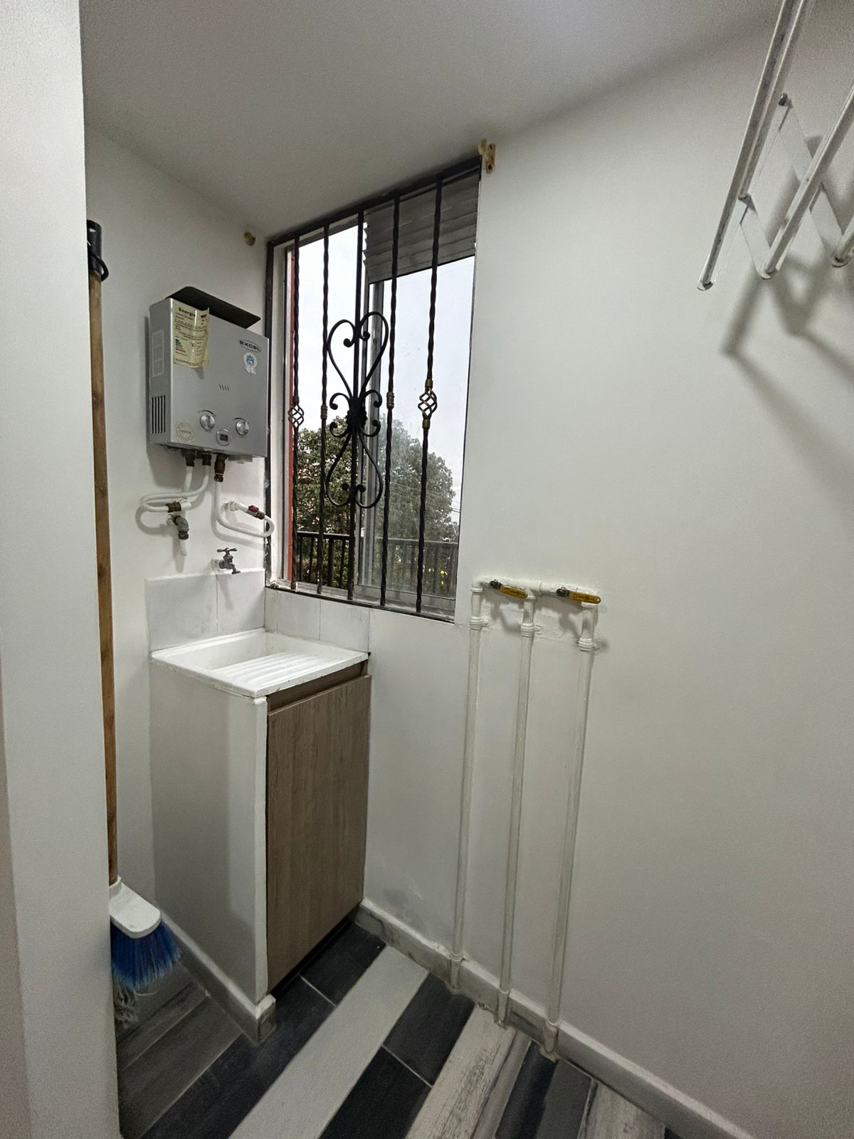 vendo Aparta estudio Robledo pajarito