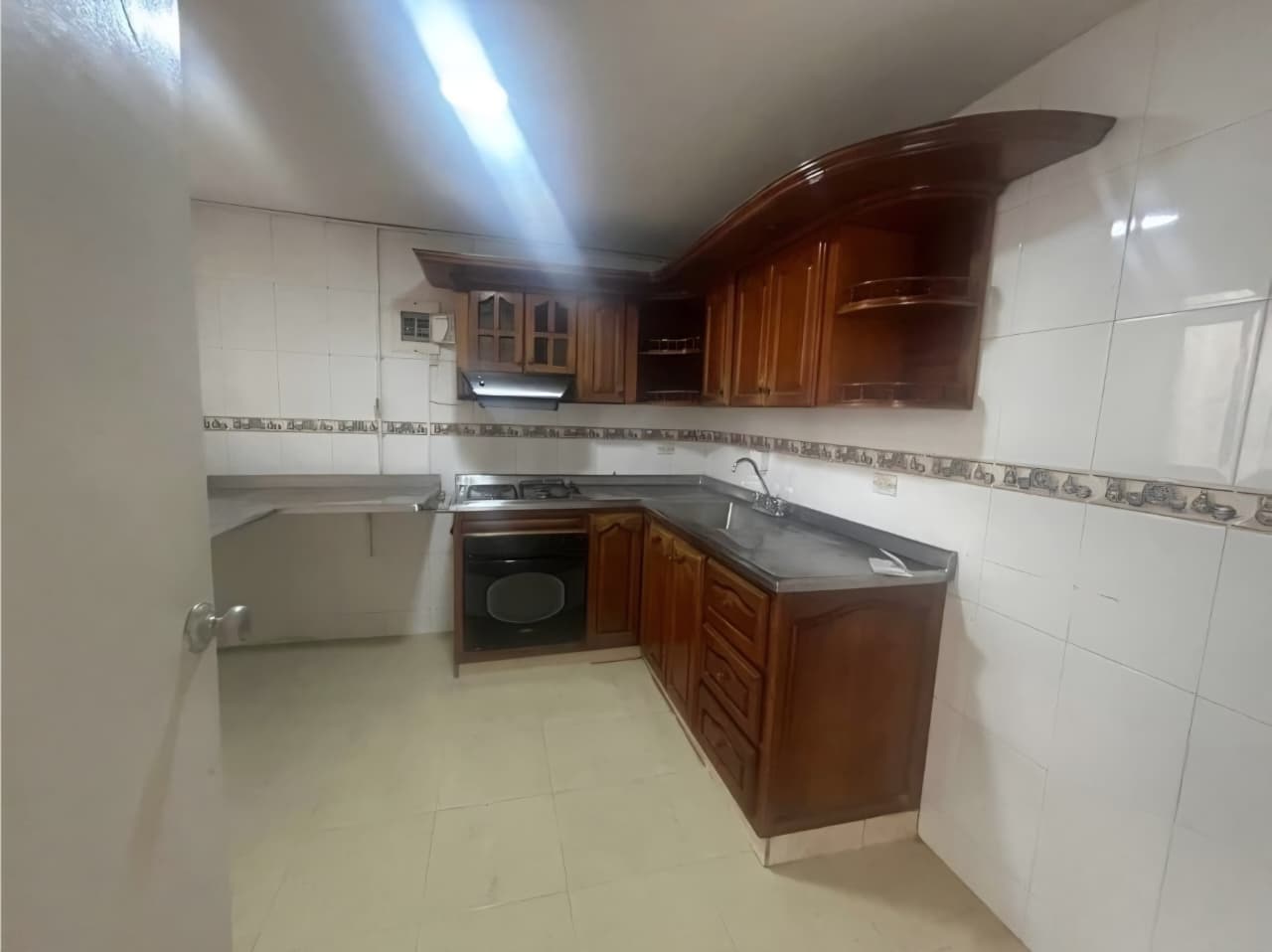ARRIENDO CASA EN CALASANZ PARTE BAJA