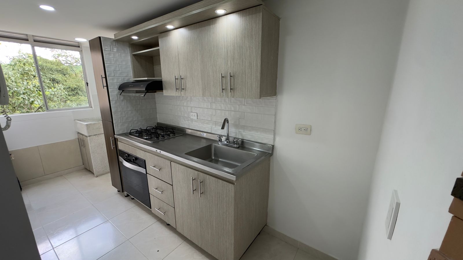 ARRIENDO APARTAMENTO EN RODEO ALTO