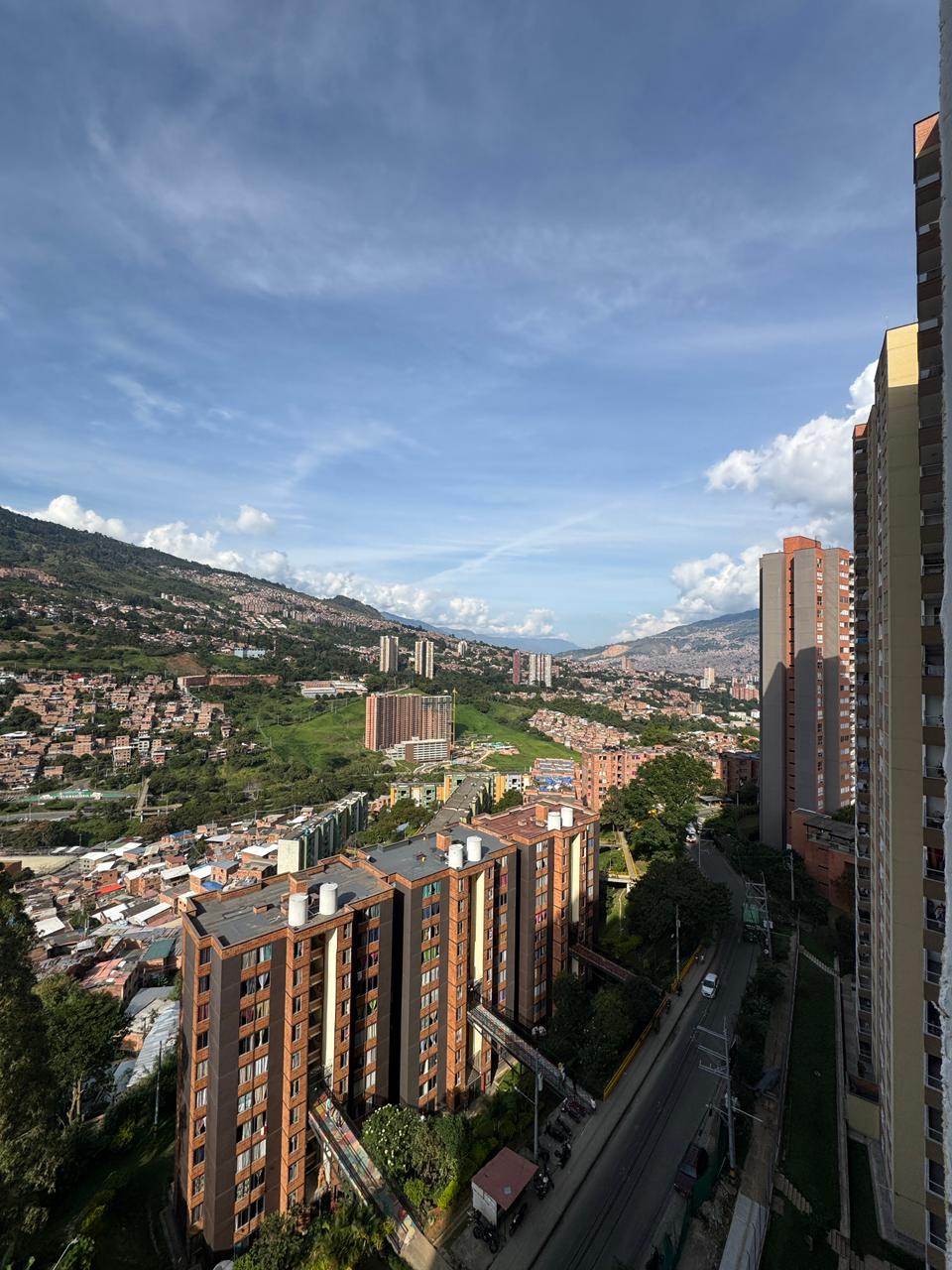 VENDO APARTAMENTO EN CALASANZ