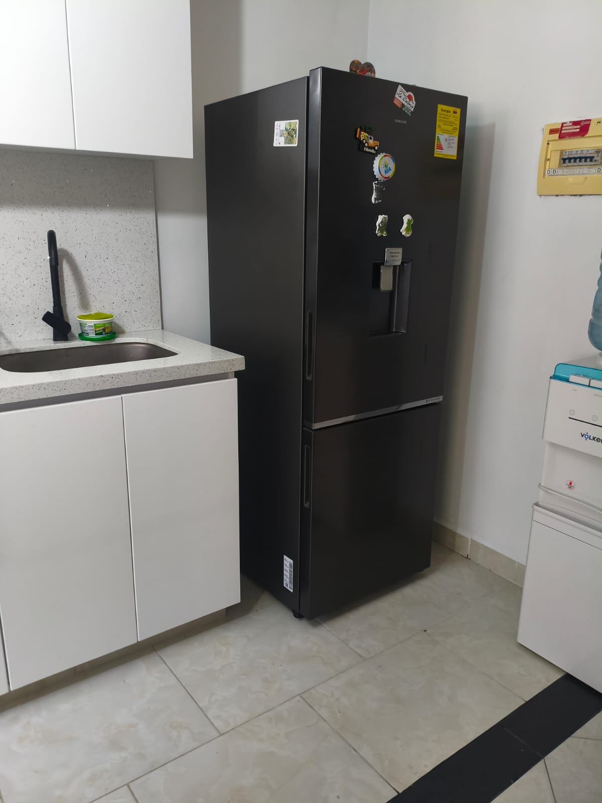 VENDO APARTAMENTO EN LA LOMA DE LOS BERNAL