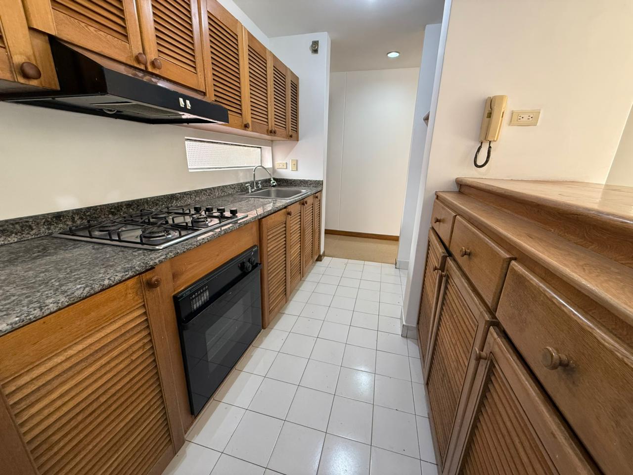 ARRIENDO APARTAMENTO EN EL POBLADO