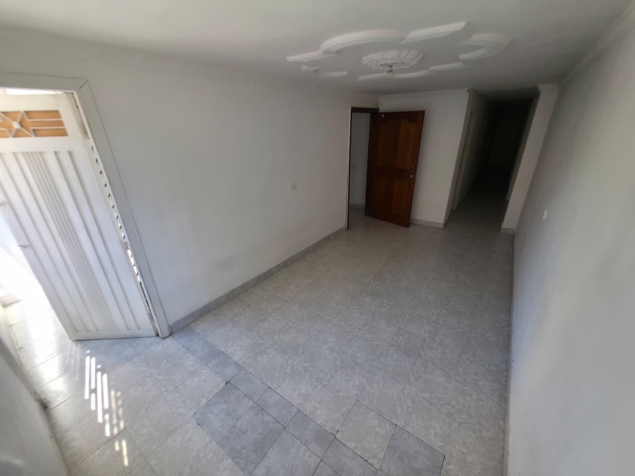 ARRIENDO APARTAMENTO EN LA AMERICA
