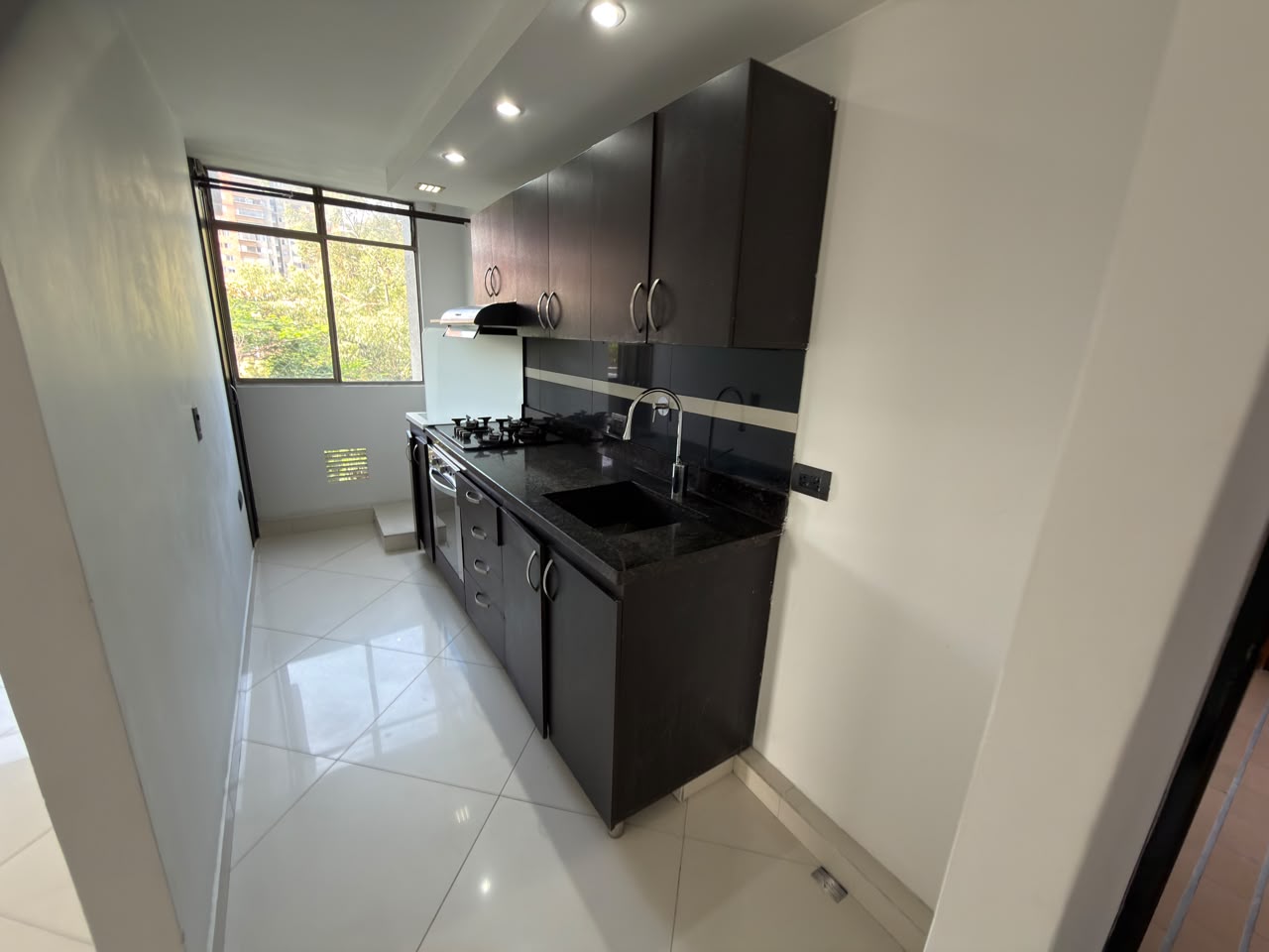 ARRIENDO APARTAMENTO EN LA MOTA