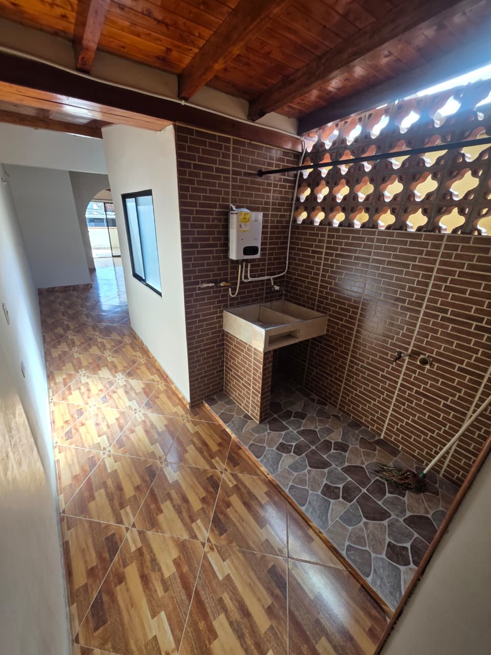 ARRIENDO APARTAMENTO EN SANTA MONICA