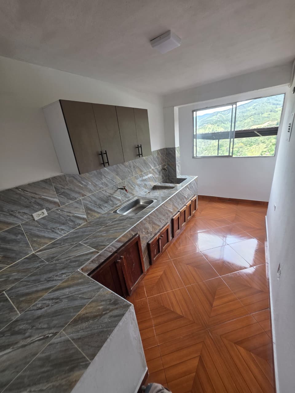 ARRIENDO APARTAMENTO EN SAN JAVIER LA LOMA