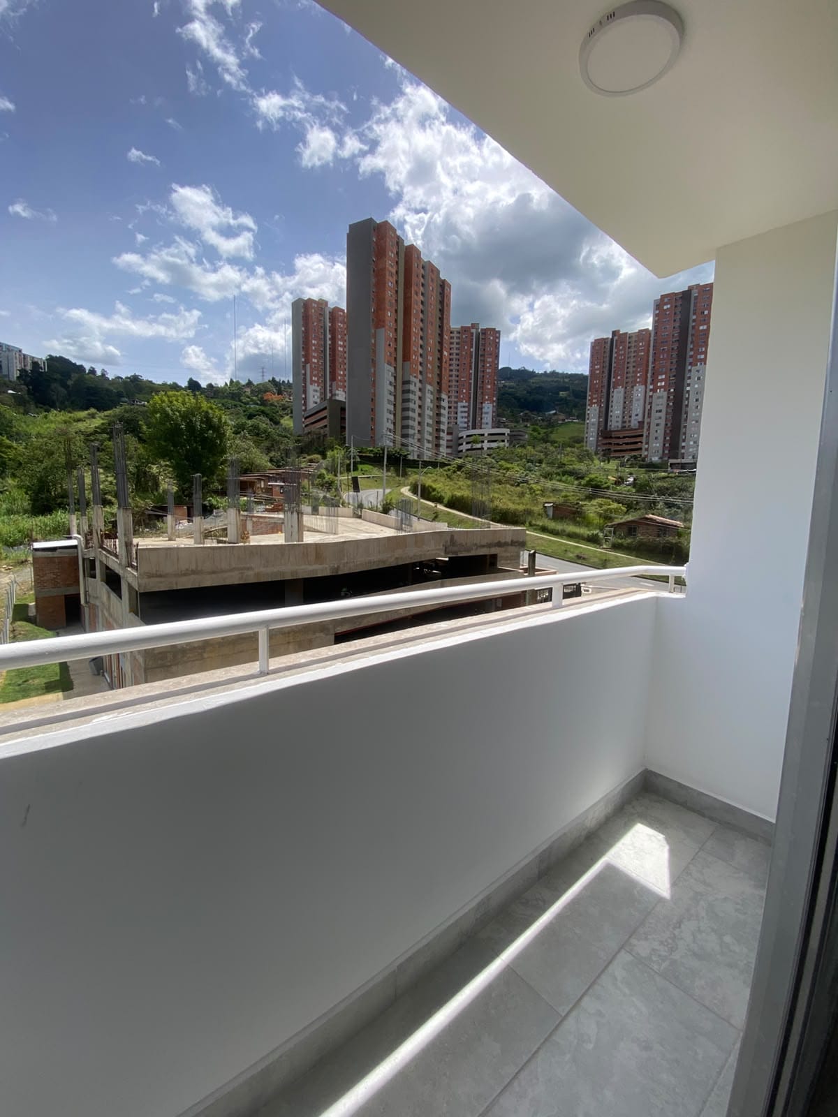 Arriendo Apartamento Robledo Pajarito
