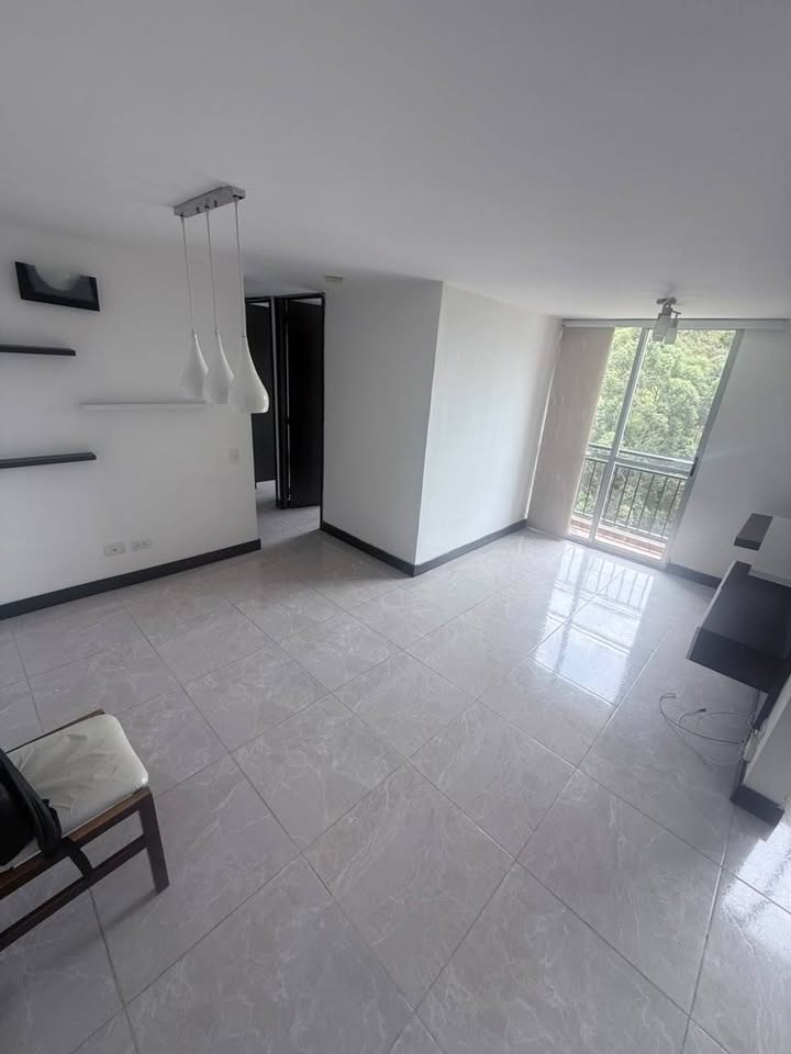 VENDO APARTAMENTO EN CALASANZ