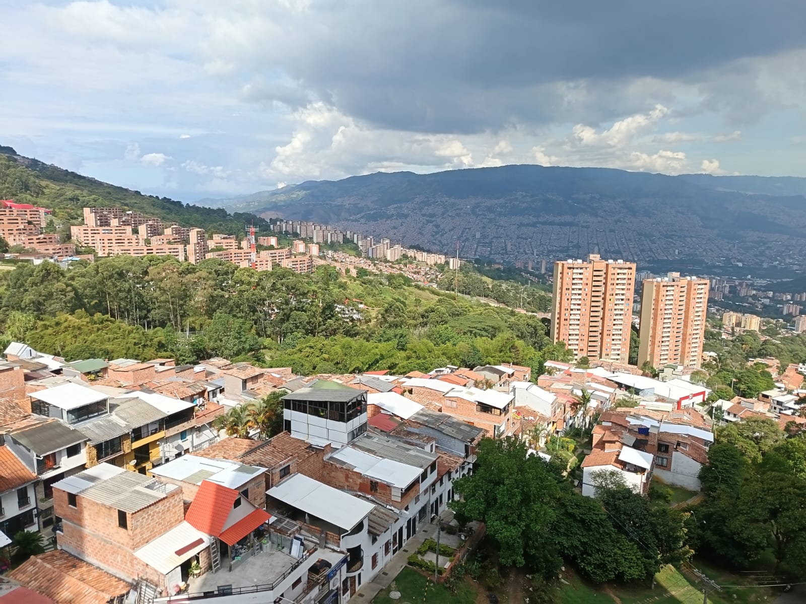 Arriendo Apartamento Robledo Pajarito