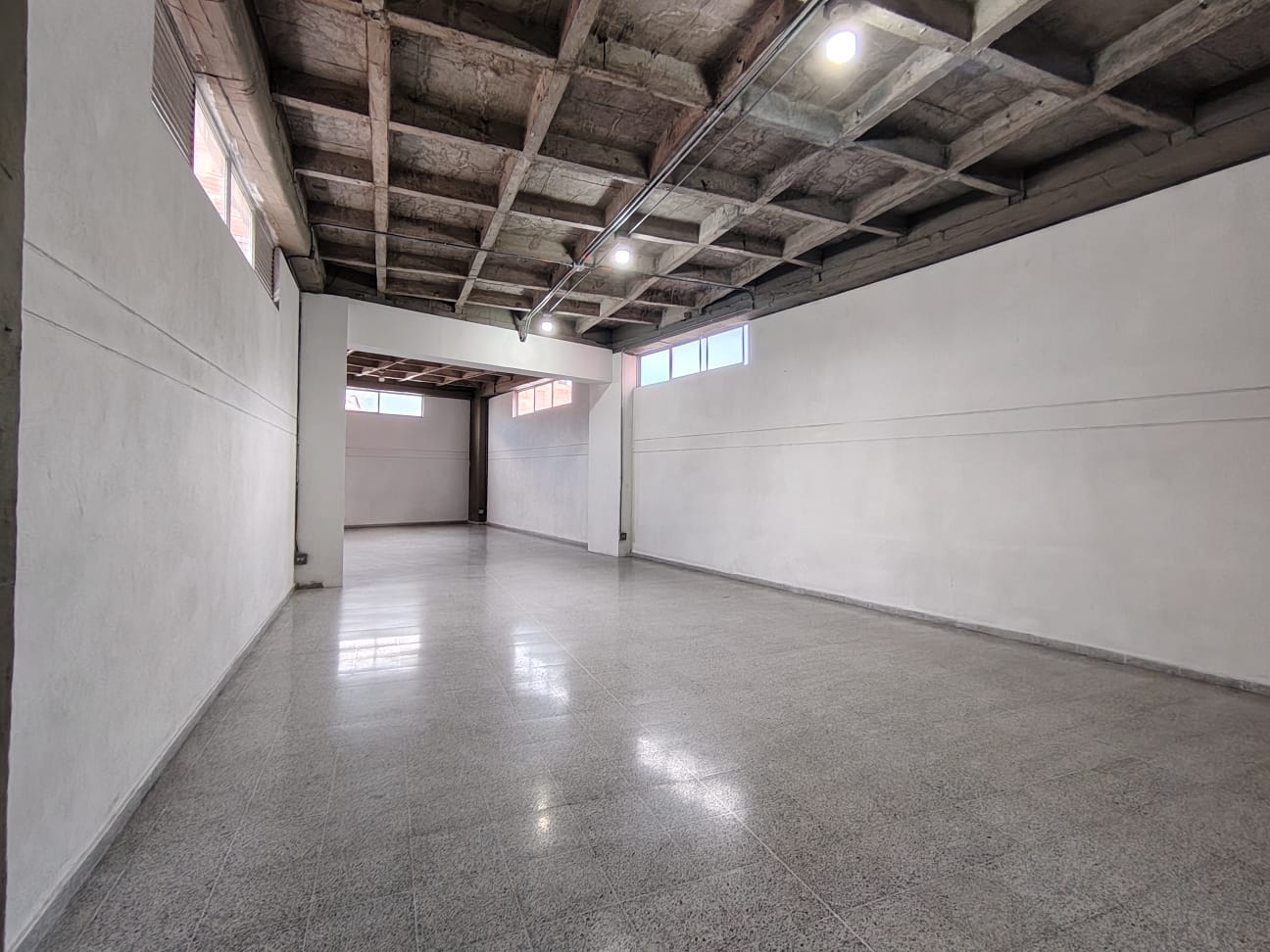 Se arrienda bodega en belen