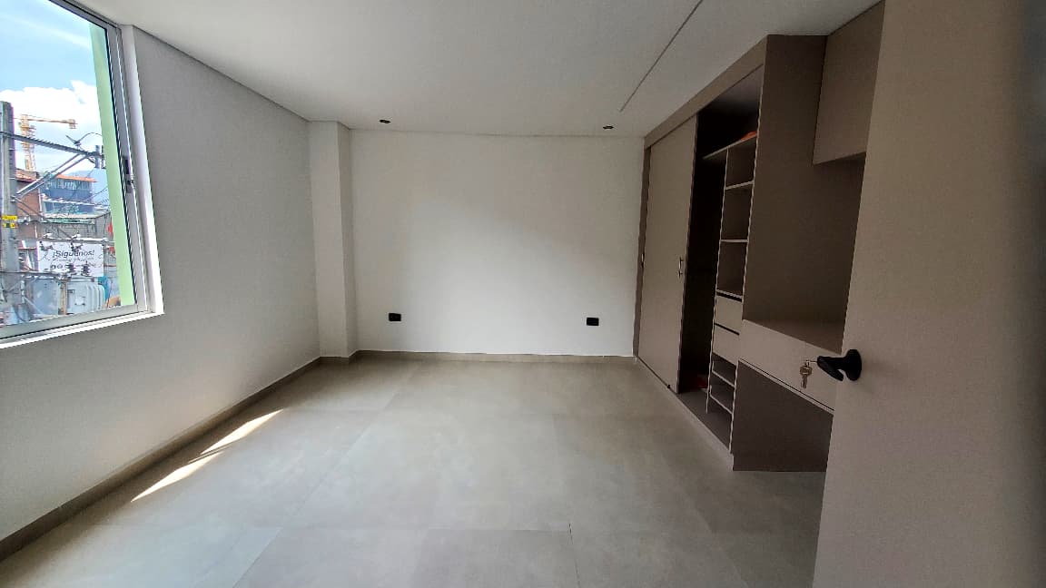 Arriendo apartaestudio en la candelaria