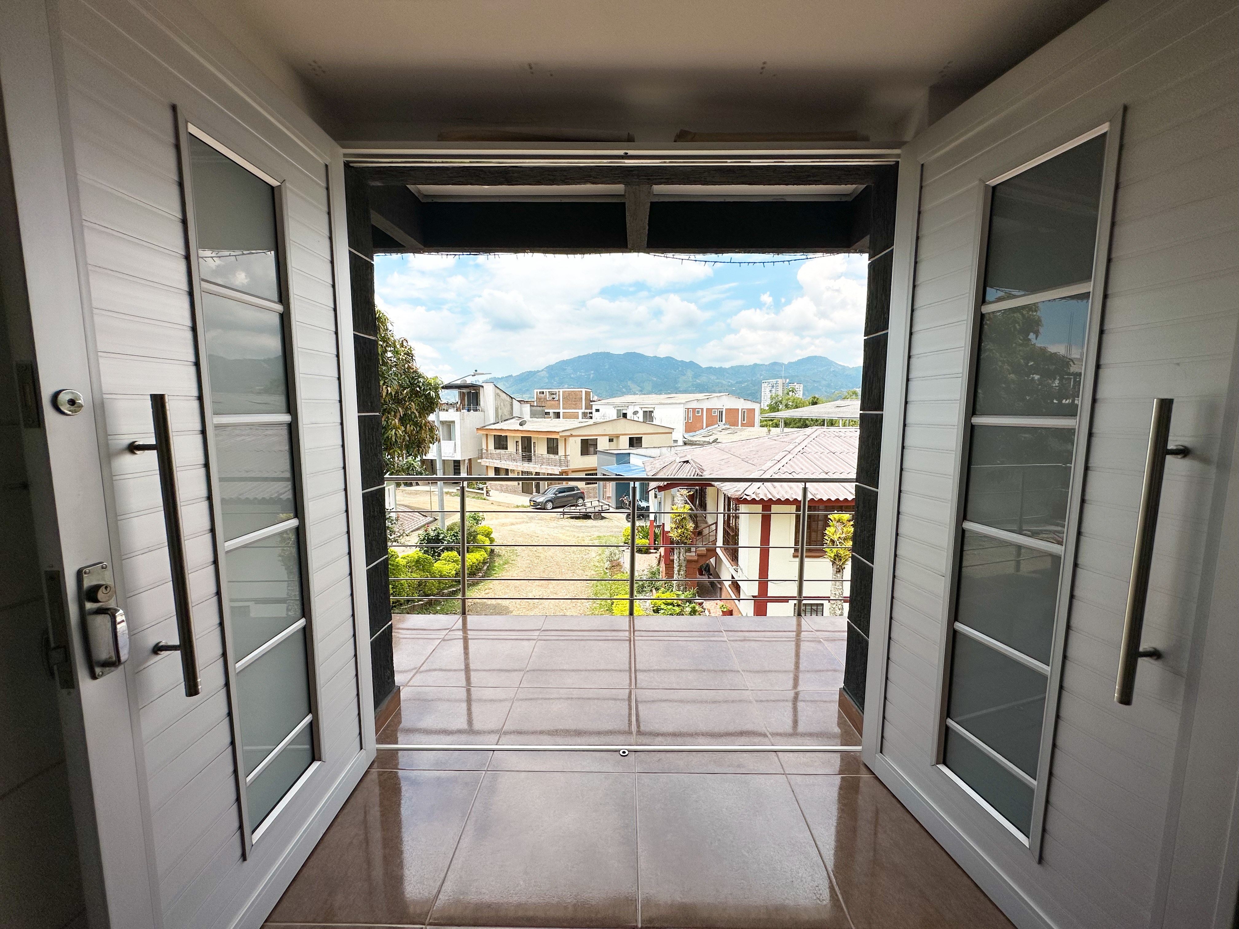 Imagen de Se vende casa en alta pradera 