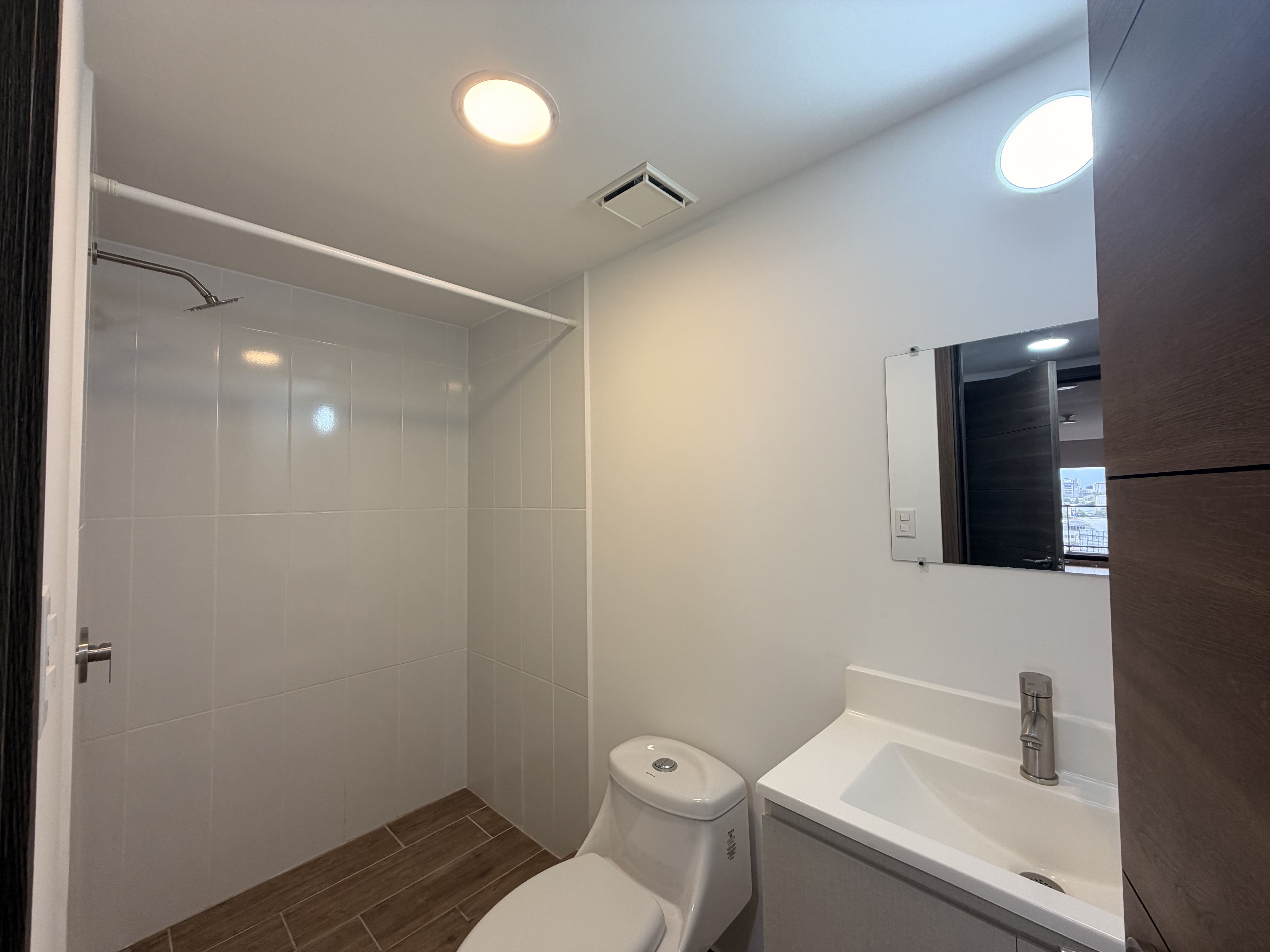 Apartamento en Alquiler Edificio Modra, zona 4 - Miniatura 12