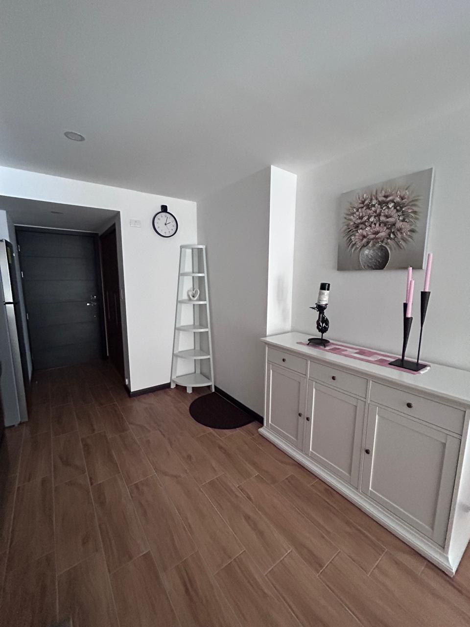Apartamento en Alquiler Edificio Essenza, zona 13 - Image 3