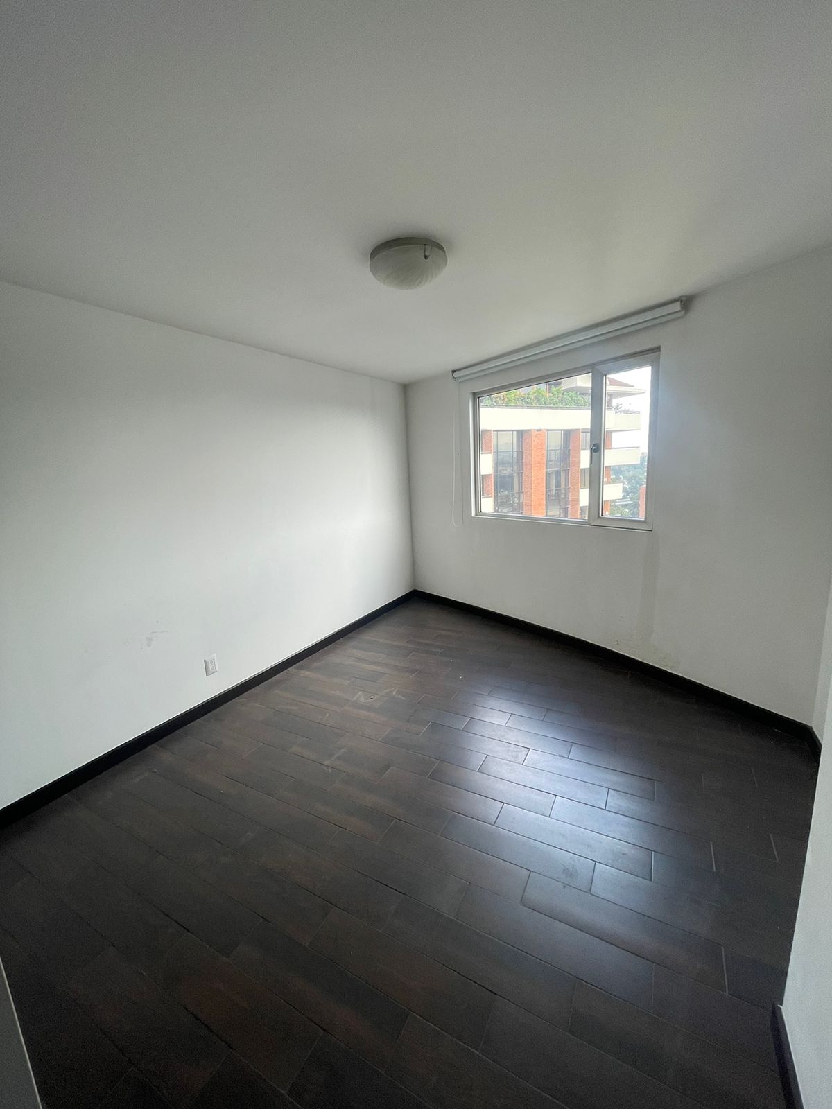 Apartamento en Alquiler Edificio Attica II, zona 14 - Image 3