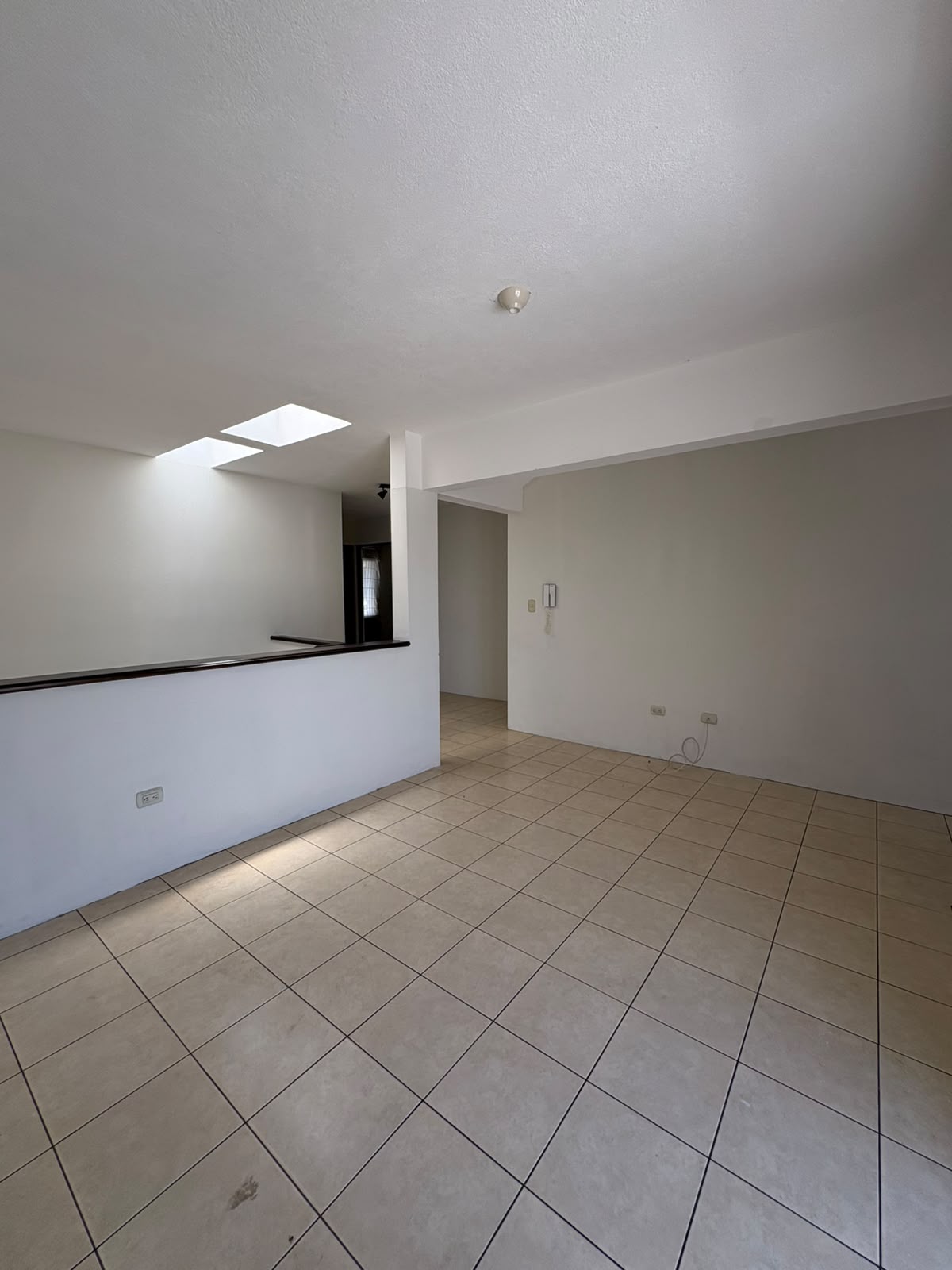 Casa en Alquiler Jardines de San Isidro, zona 16 - Miniatura 20