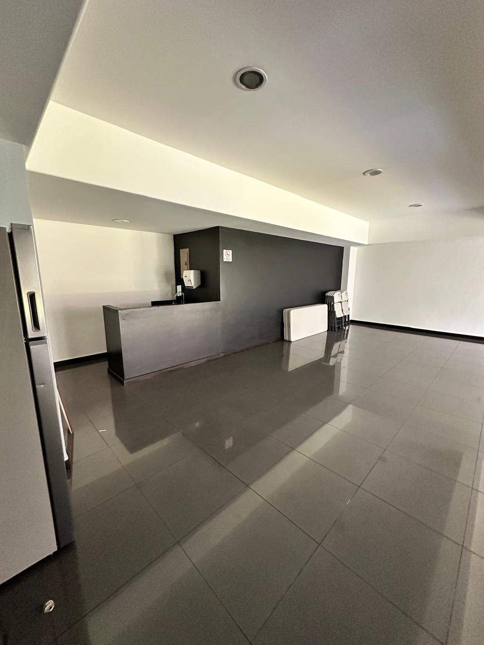 Apartamento en Alquiler Edificio Attica II, zona 14 - Miniatura 23
