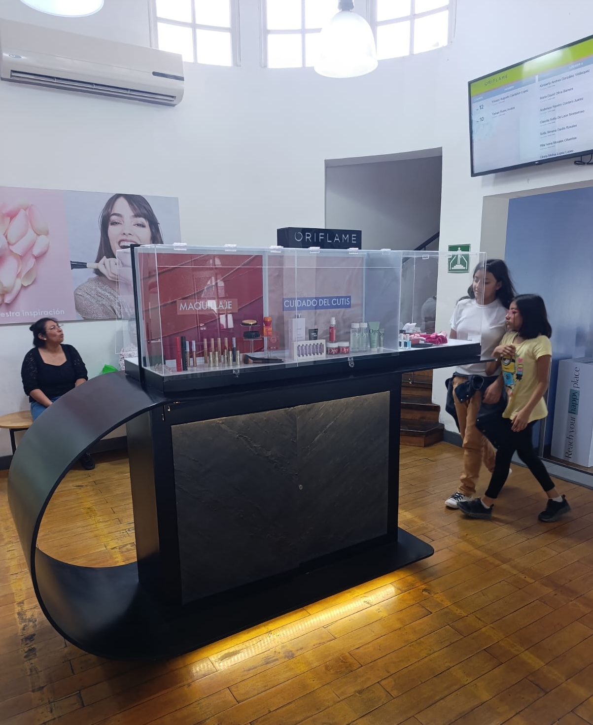 Propiedad Comercial en Alquiler zona 9 - Image 3