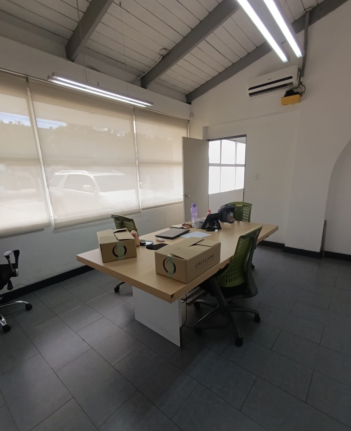 Propiedad Comercial en Alquiler zona 9 - Miniatura 24