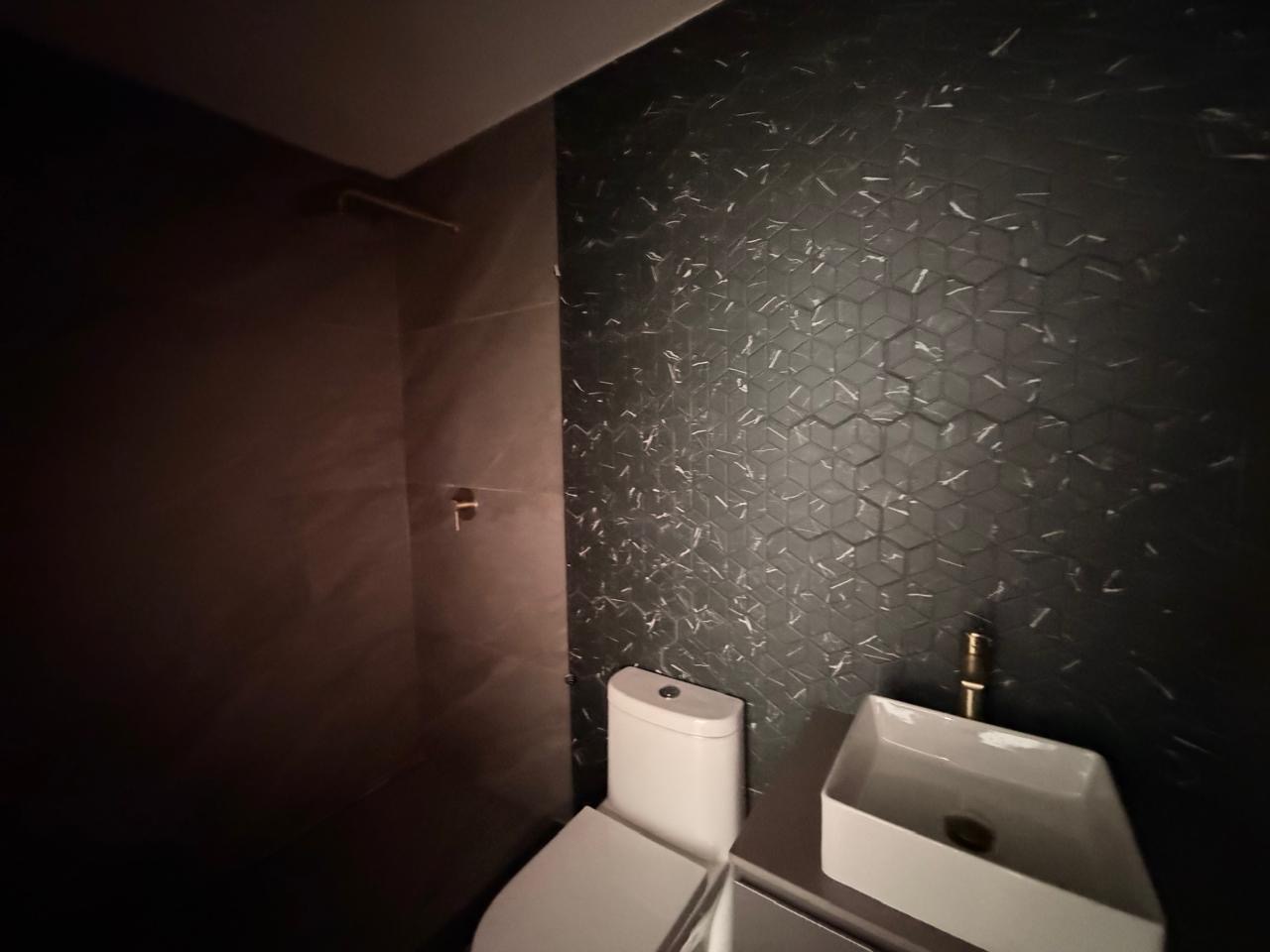 Apartamento en Alquiler Edificio Atarah, zona 10 N20 - Image 3