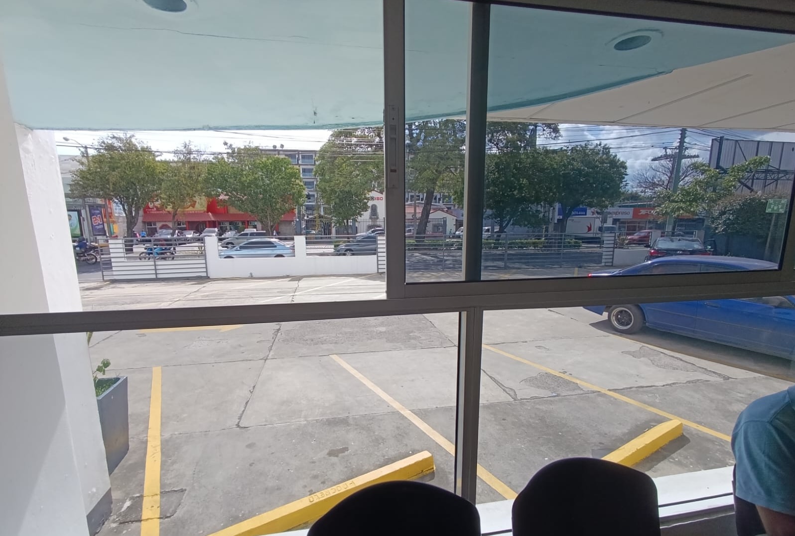 Propiedad Comercial en Alquiler zona 9 - Miniatura 34