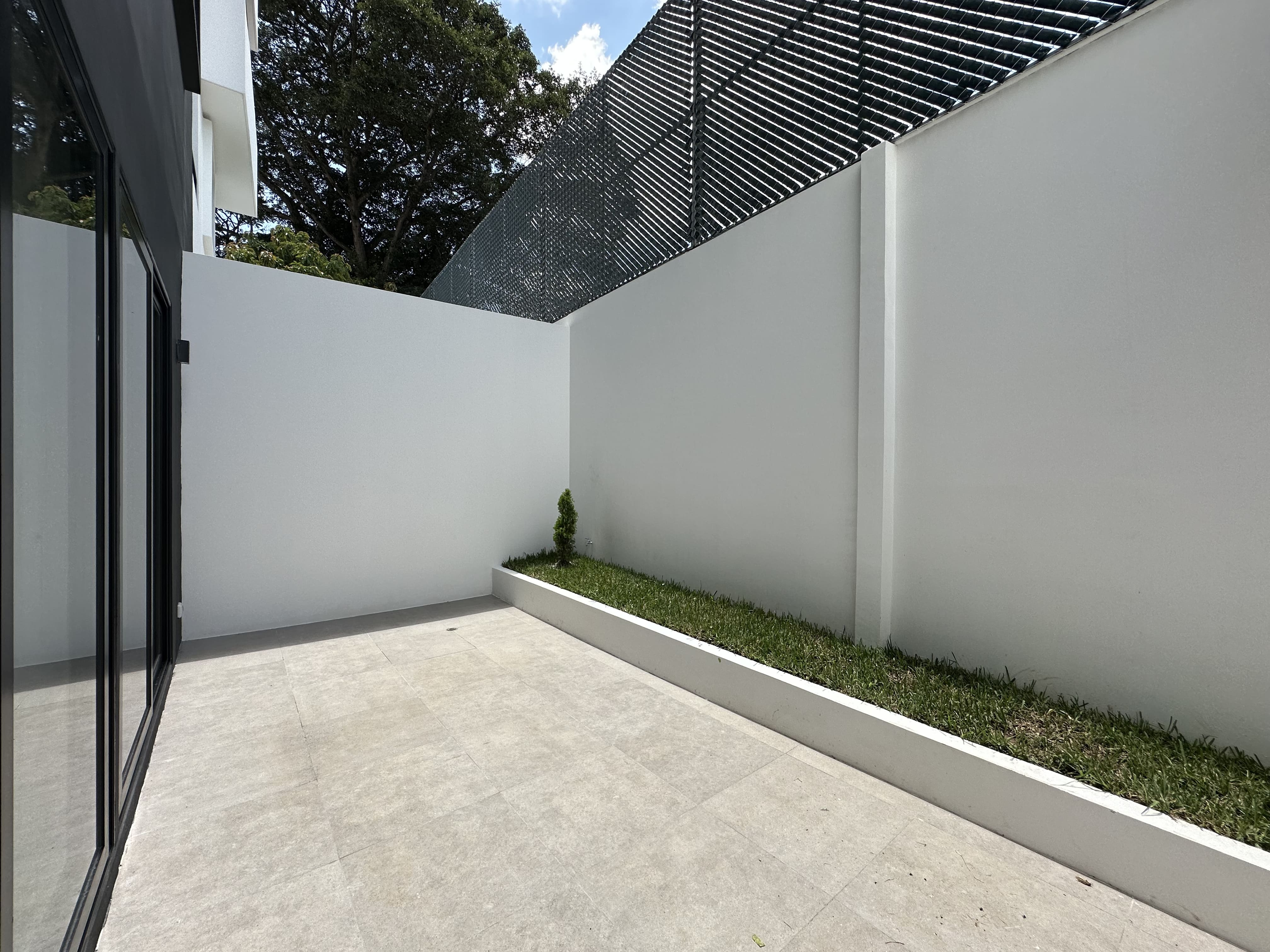Apartamento en Alquiler Edificio Vila Catorce, zona 14 Guatemala - Miniatura 7