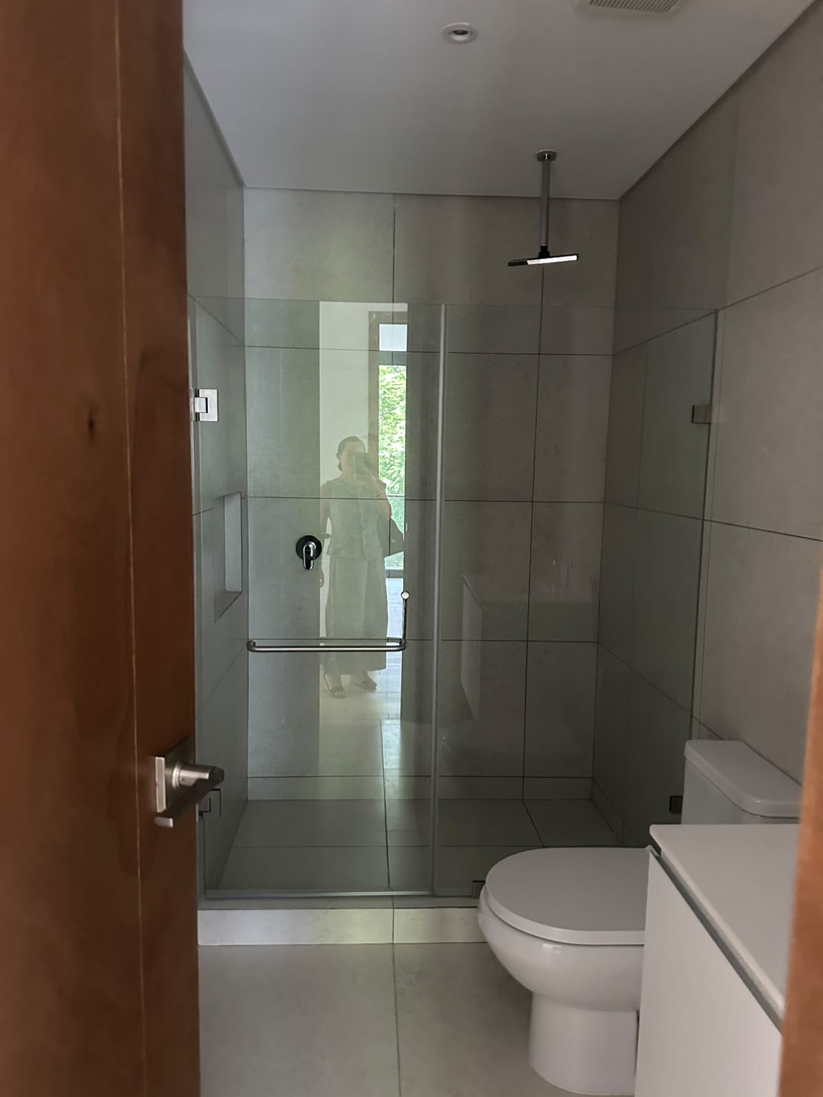 Apartamento en Alquiler Edificio Ferré Diez, zona 10 - Miniatura 9