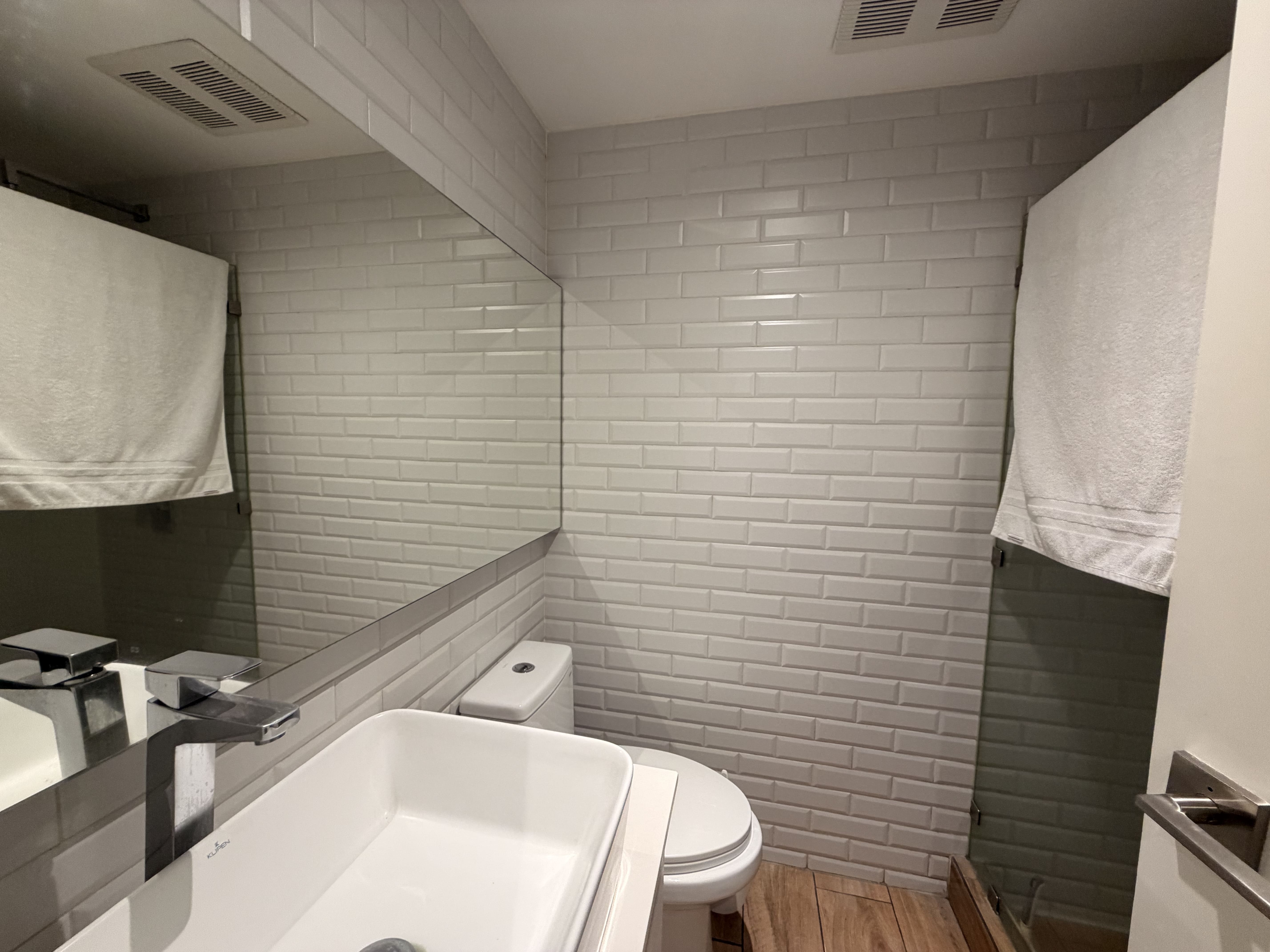 Apartamento en Alquiler Edificio Quo, zona 4 - Miniatura 9