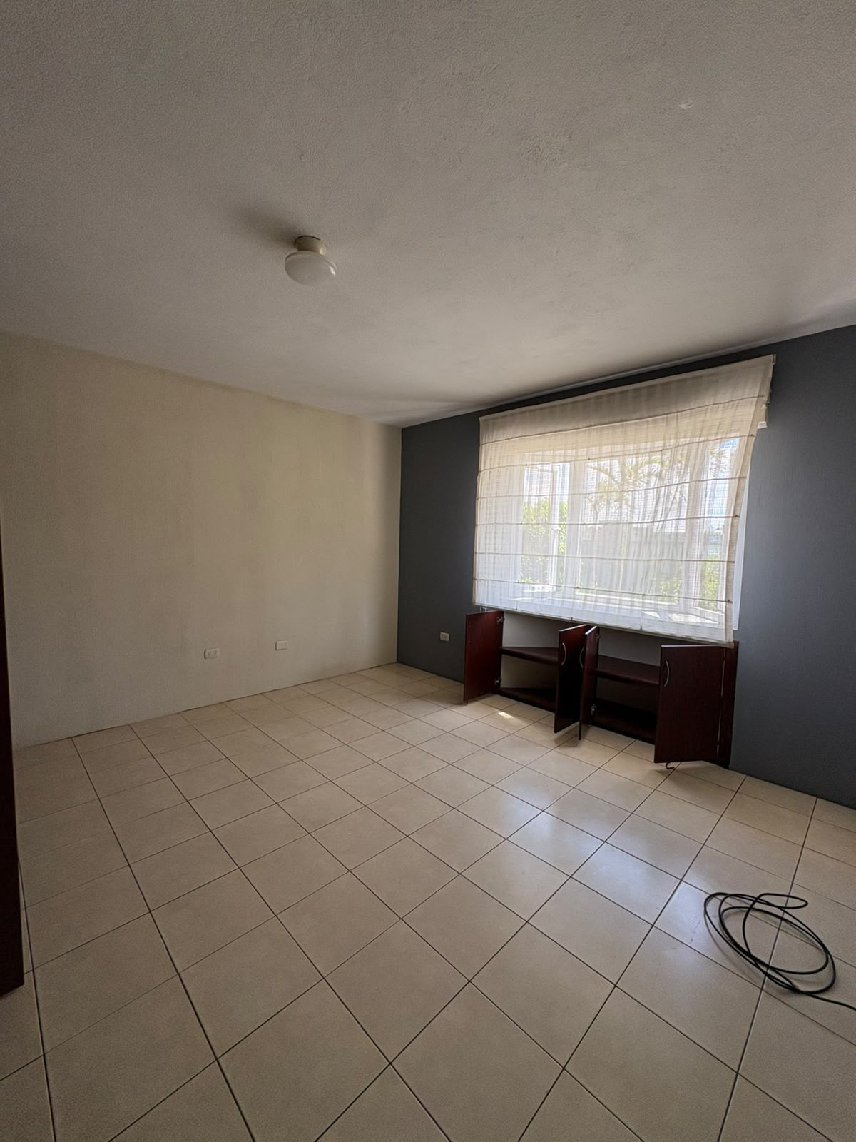 Casa en Alquiler Jardines de San Isidro, zona 16 - Miniatura 15