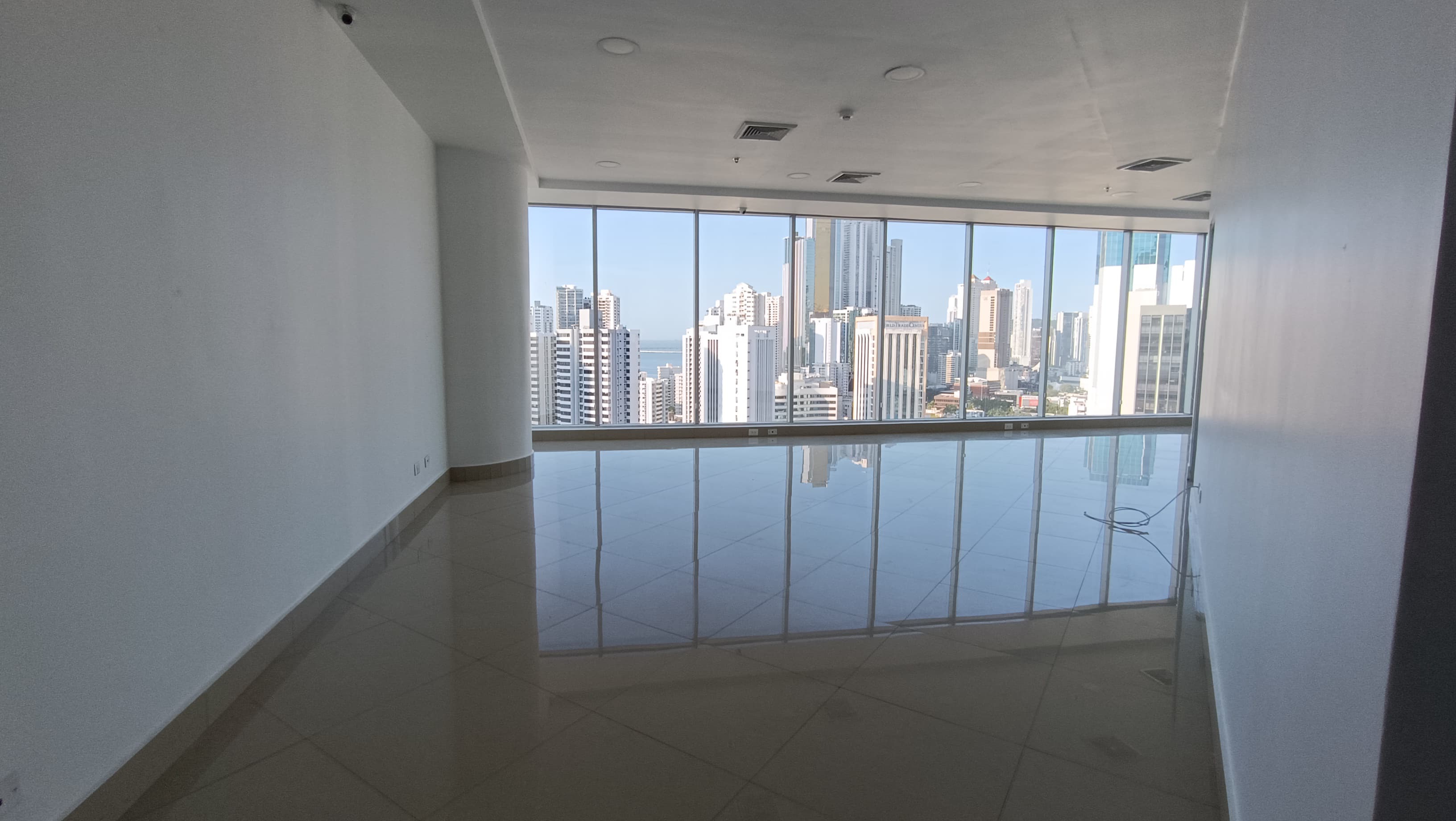 Alquiler de oficina en F&F Tower, Calle 50