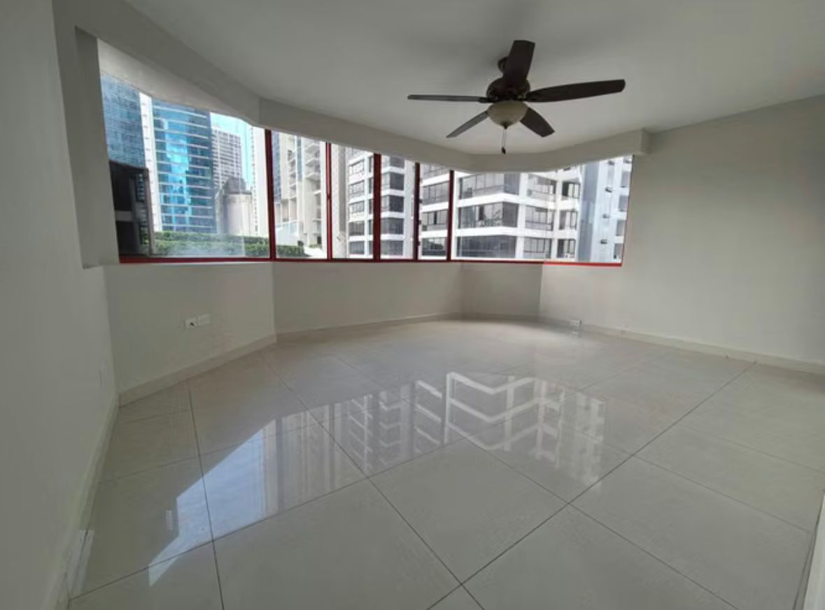 APARTAMENTO EN ALQUILER – PH Twin Towers