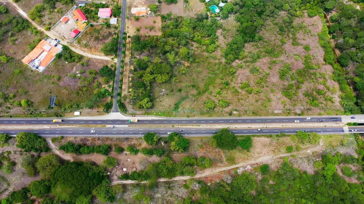 Venta de terreno en Rio Mar, San Carlos sobre la Panamericana 3